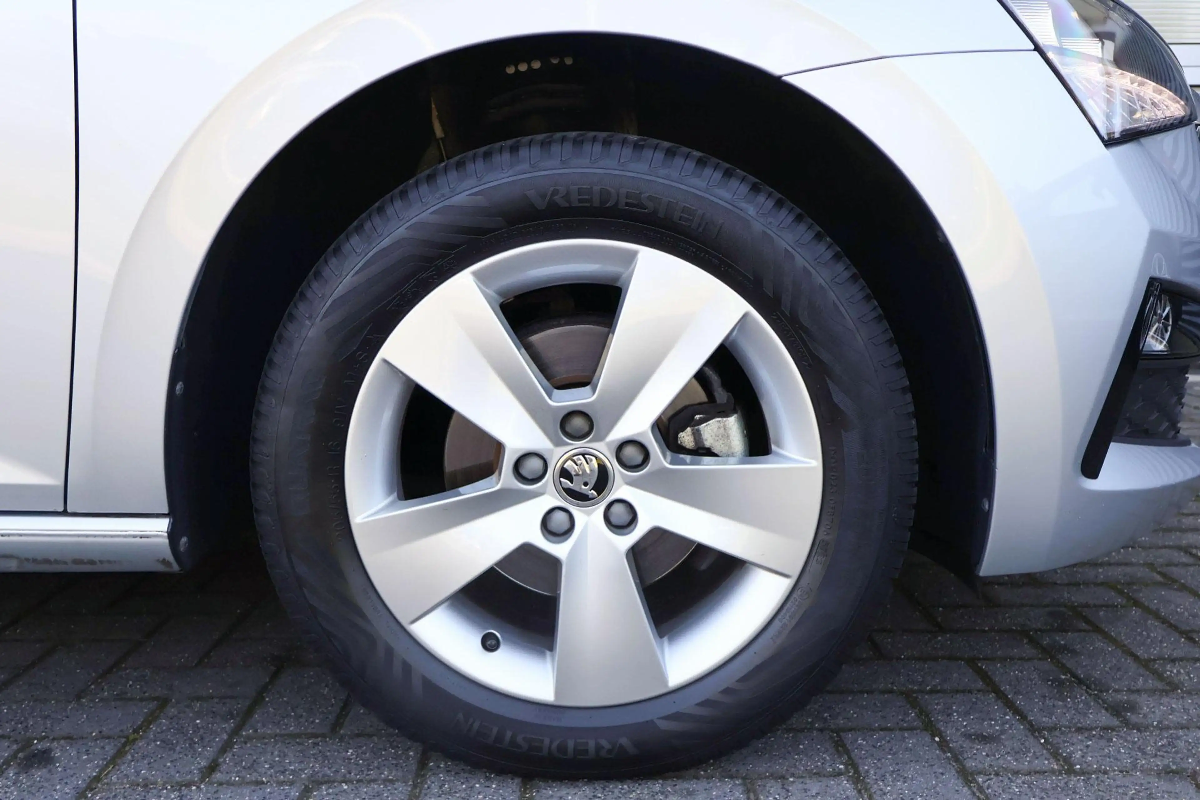 Skoda Scala 1.0 TSI 110pk Ambition | Navigatie | Parkeersensor — photo 15