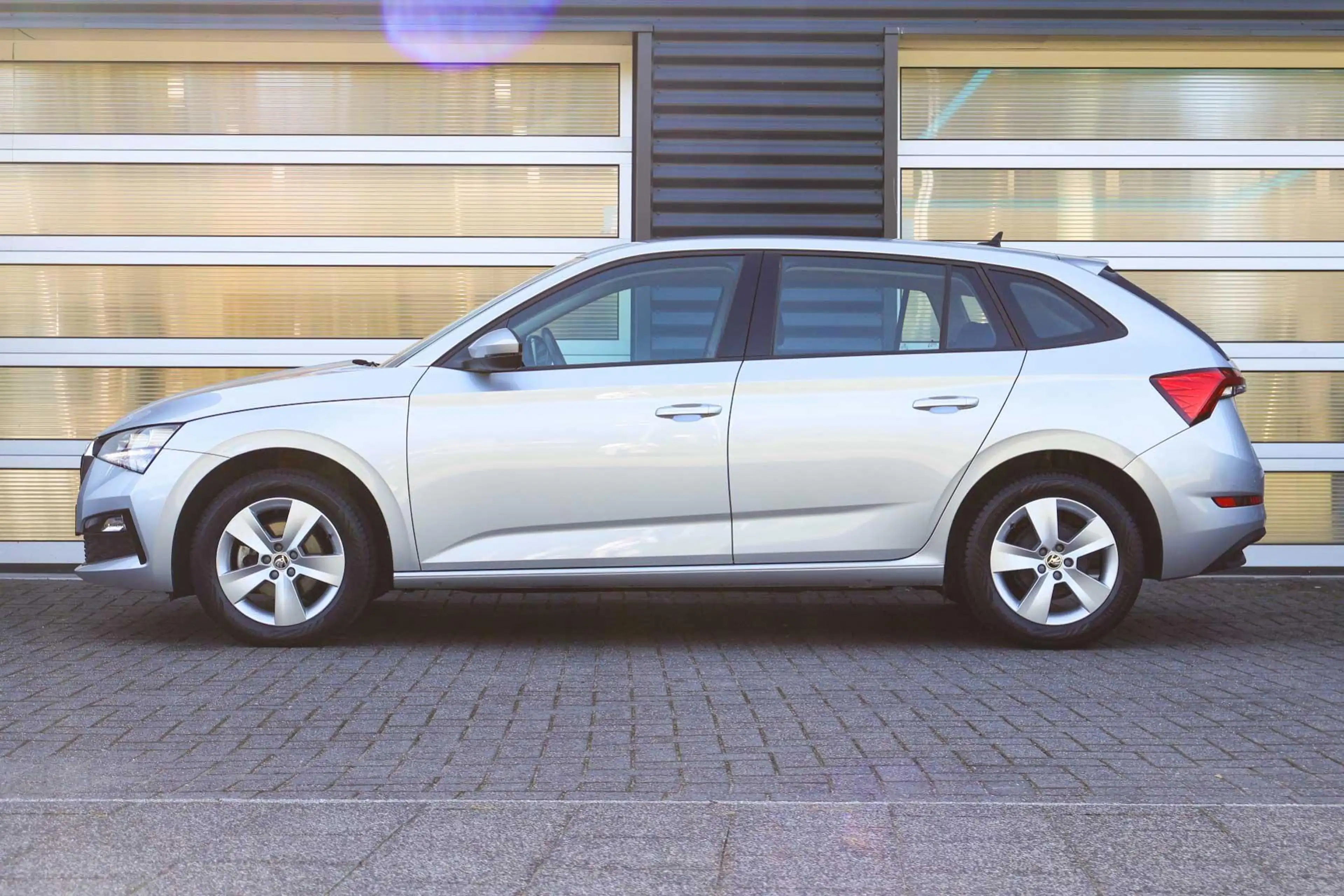 Skoda Scala 1.0 TSI 110pk Ambition | Navigatie | Parkeersensor — photo 14