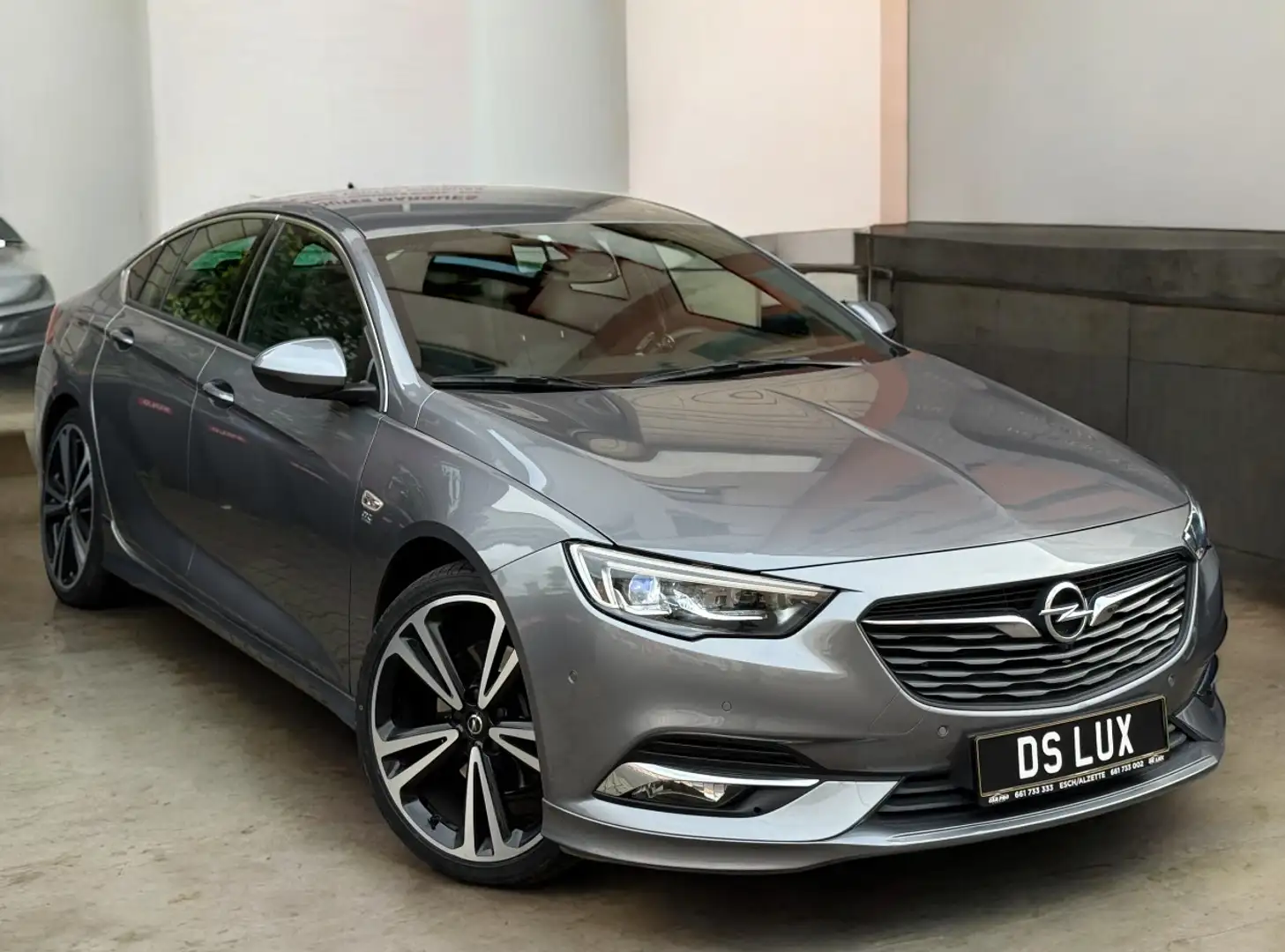 Opel Insignia OPC LINE 2.0 CDTI 170CH AUTOMATIQUE // **FULL** Gris - 1
