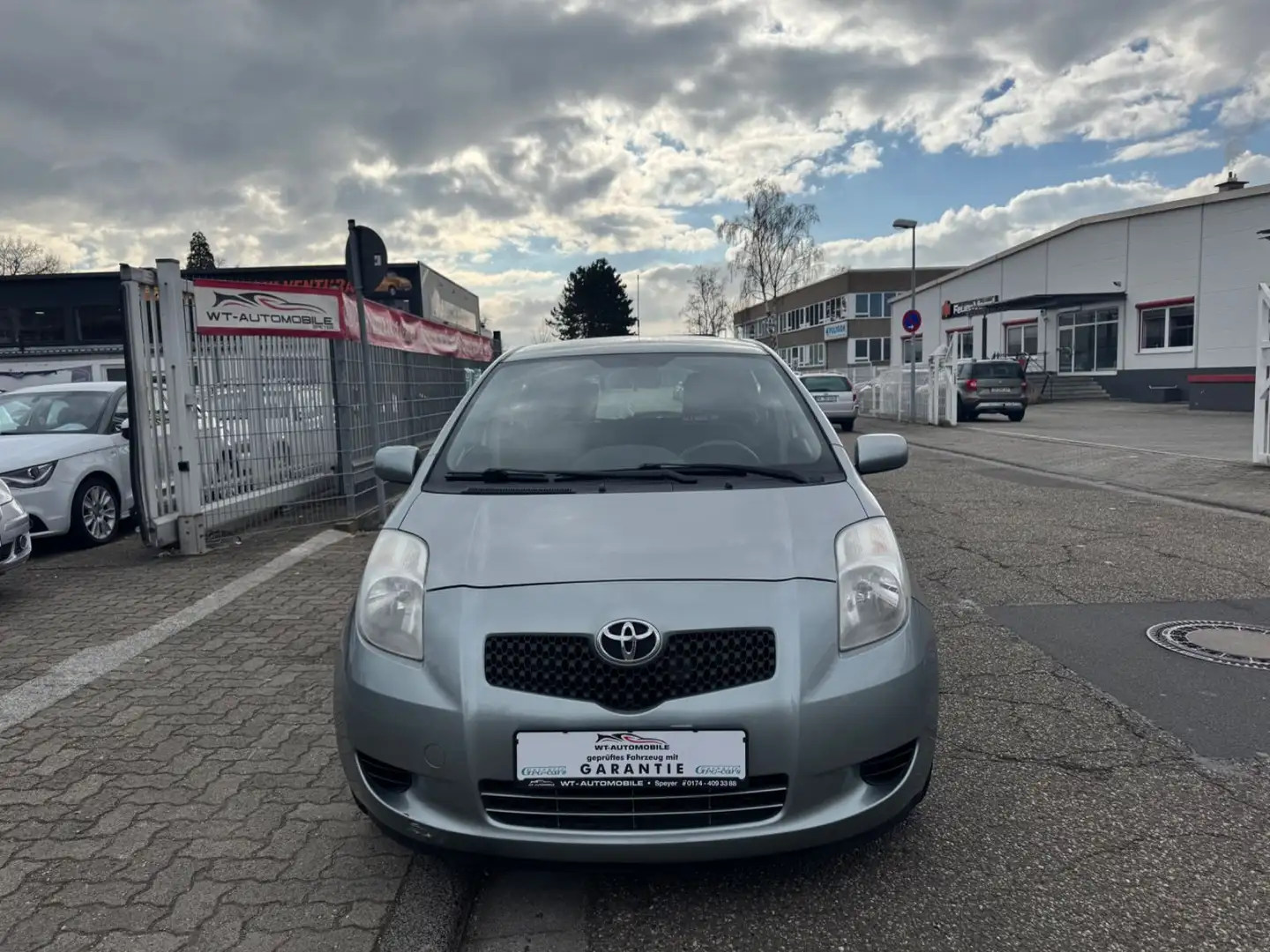 Toyota Yaris Sol   Garantie TÜV NEU Argent - 2