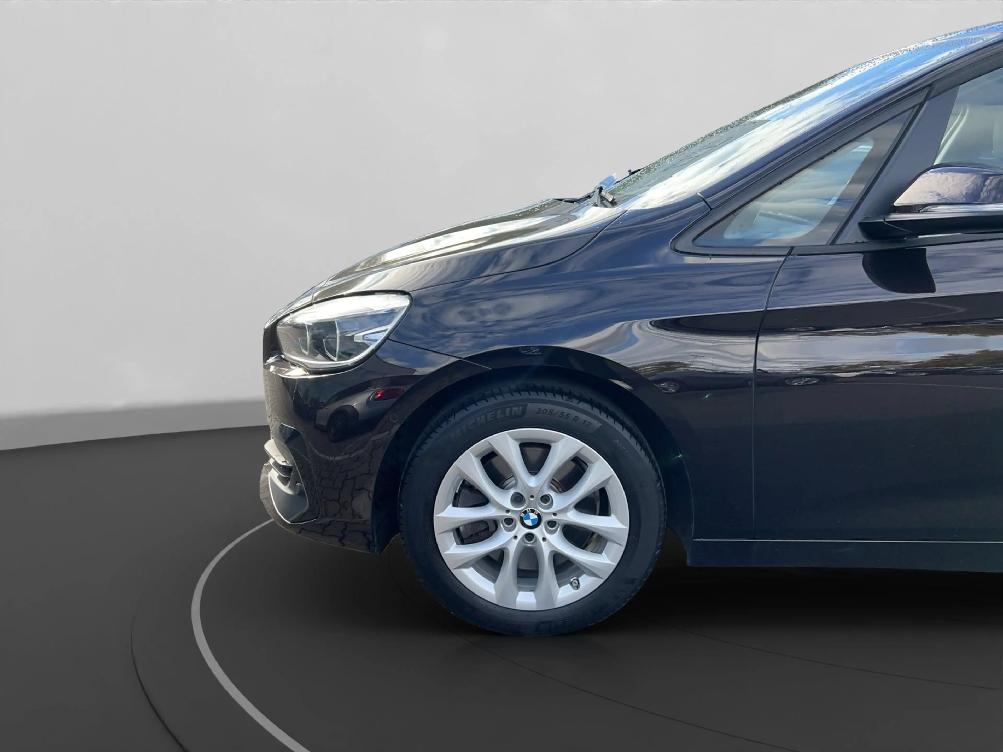 BMW 220 i Gran Tourer Advantage 3. Sitzreihe LED RFK Navi — photo 15
