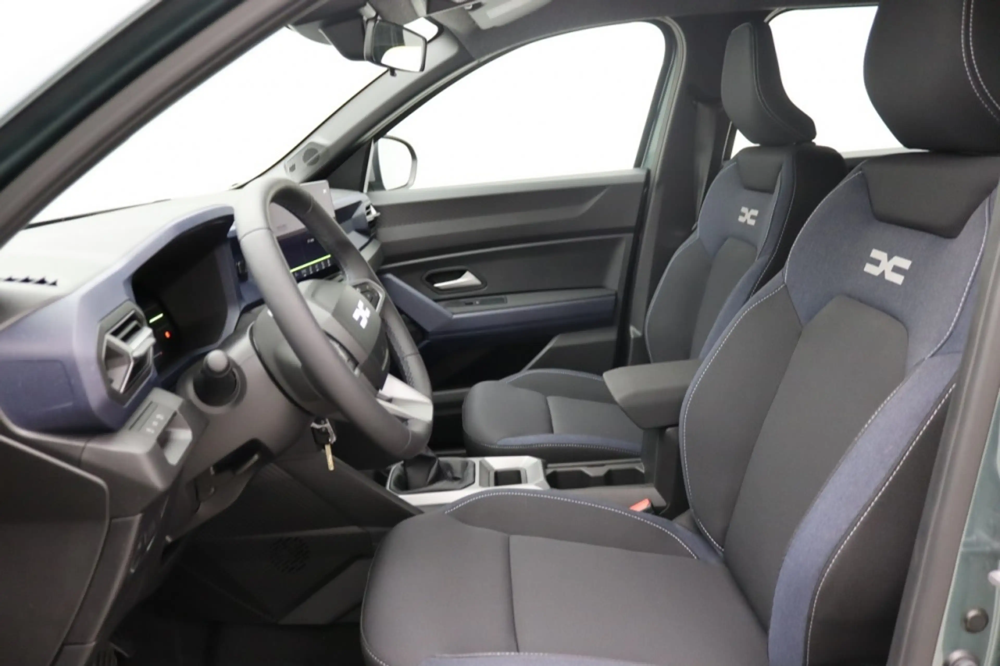 Dacia Bigster Expression Mild-Hybrid 140 inkl. Winter-Paket — photo 14
