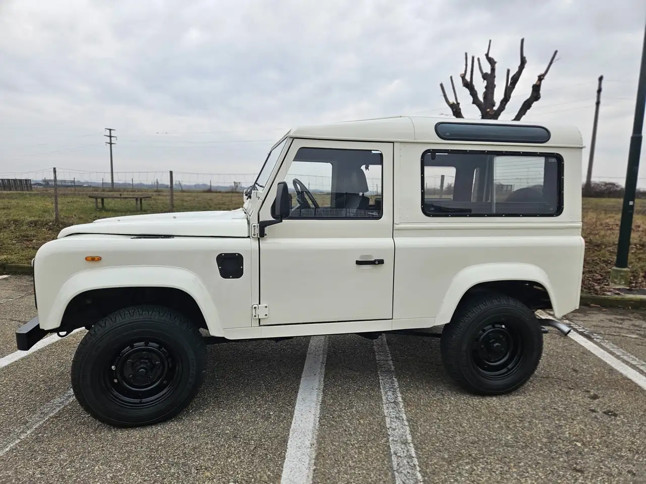Land Rover Defender 90 turbodiesel Hard-top iscritta ASI, foto 2
