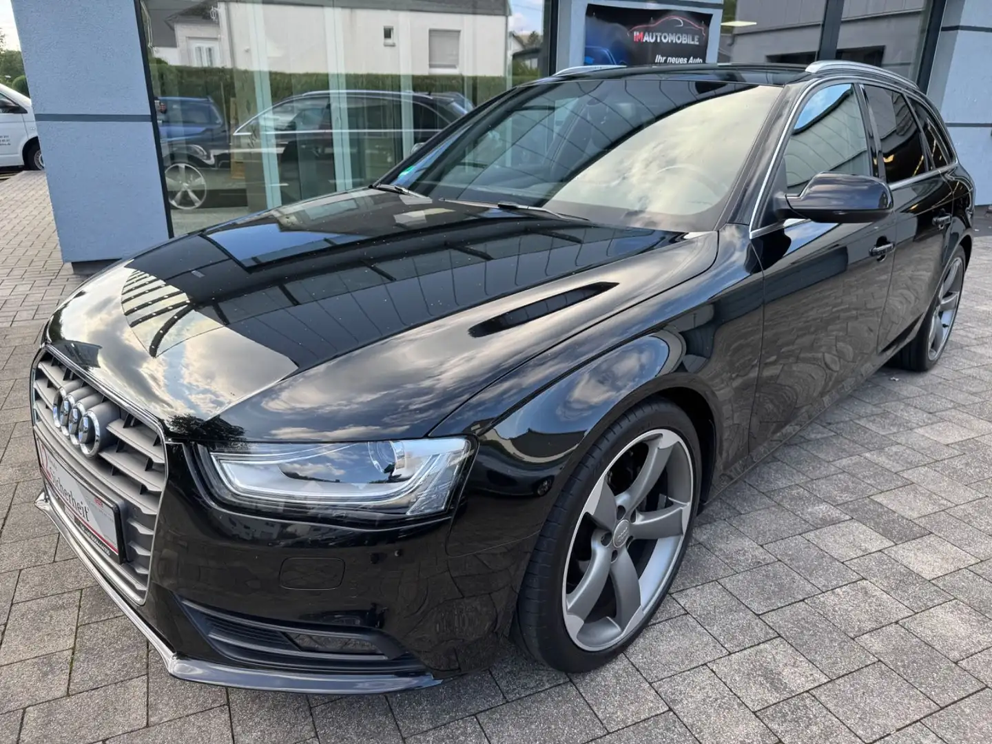 Audi A4 Avant 2.0 TDI Automatik*Rotor*AHK*Xenon Schwarz - 2