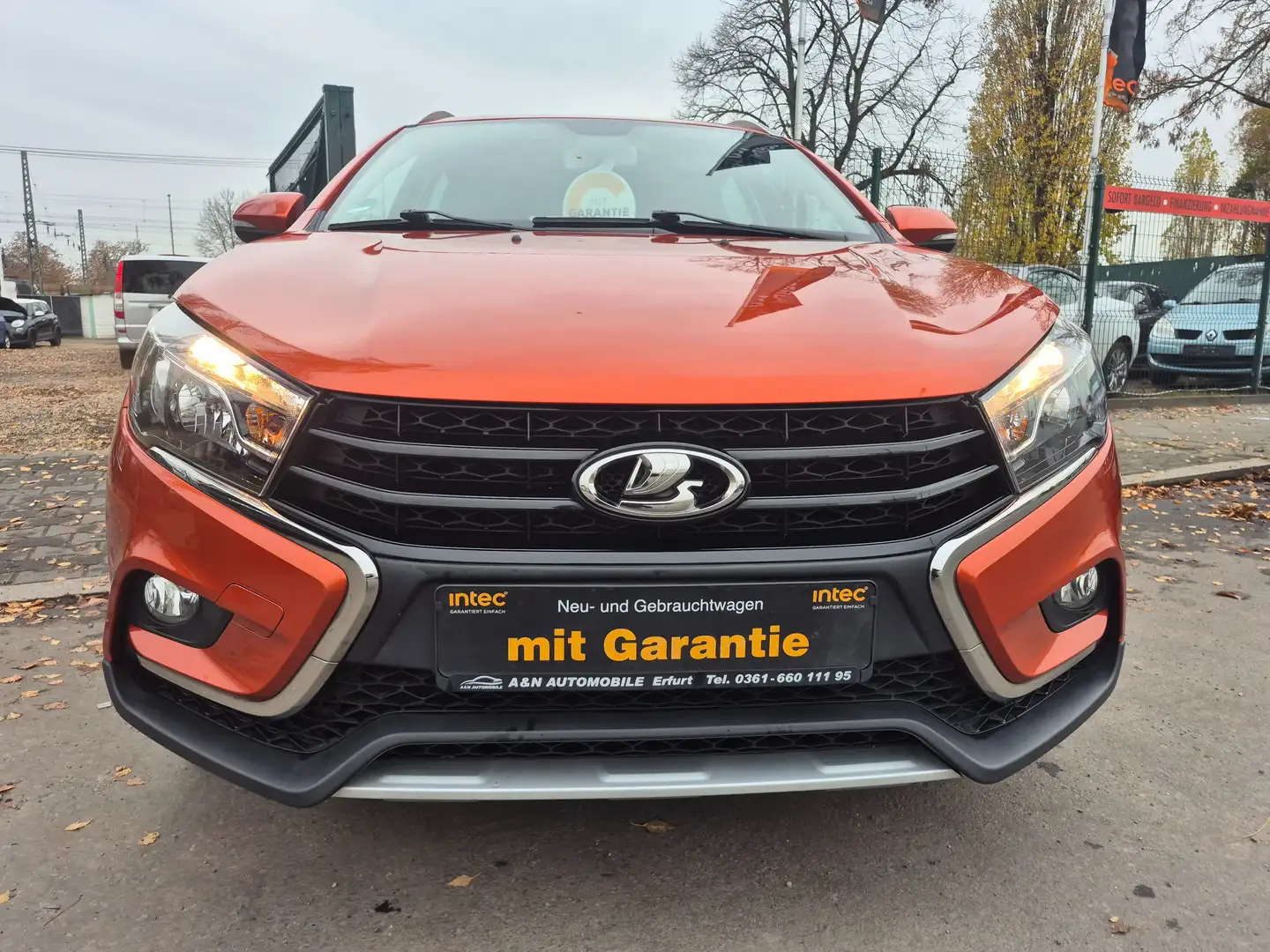 Lada Vesta Vesta Cross Luxus Anhängerkupplung Navi. Camera Rouge - 2