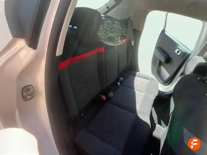 Citroën C3 1.2 PureTech Shine 2018, foto 12