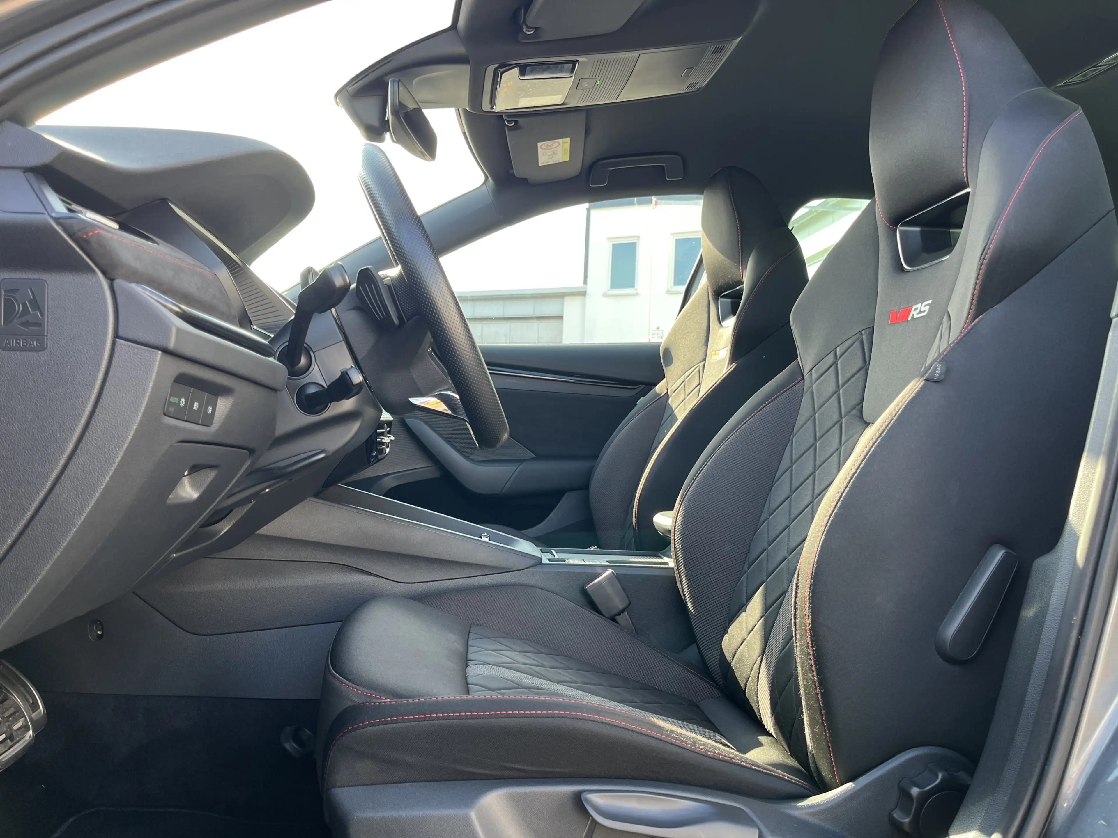 Skoda Octavia Combi 2.0 TDI DSG RS AHK HeadUp Navi ACC RFK 4xSHZ — photo 15