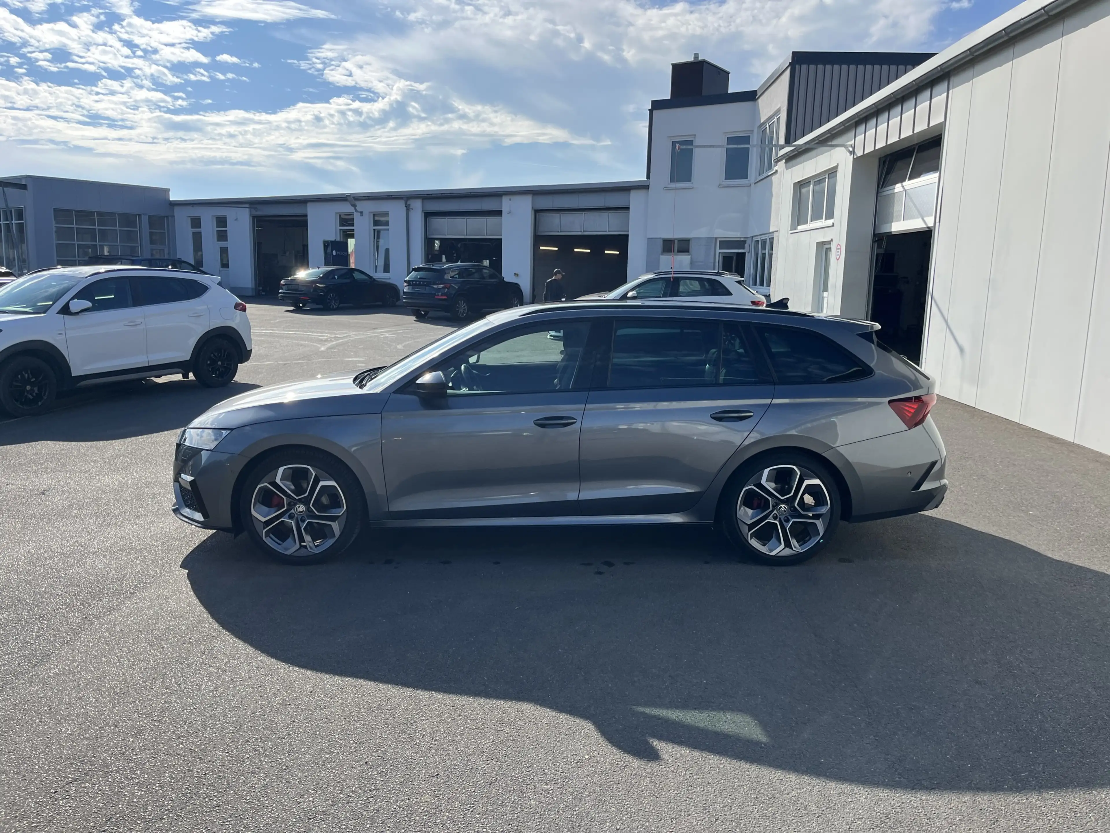Skoda Octavia Combi 2.0 TDI DSG RS AHK HeadUp Navi ACC RFK 4xSHZ — photo 3
