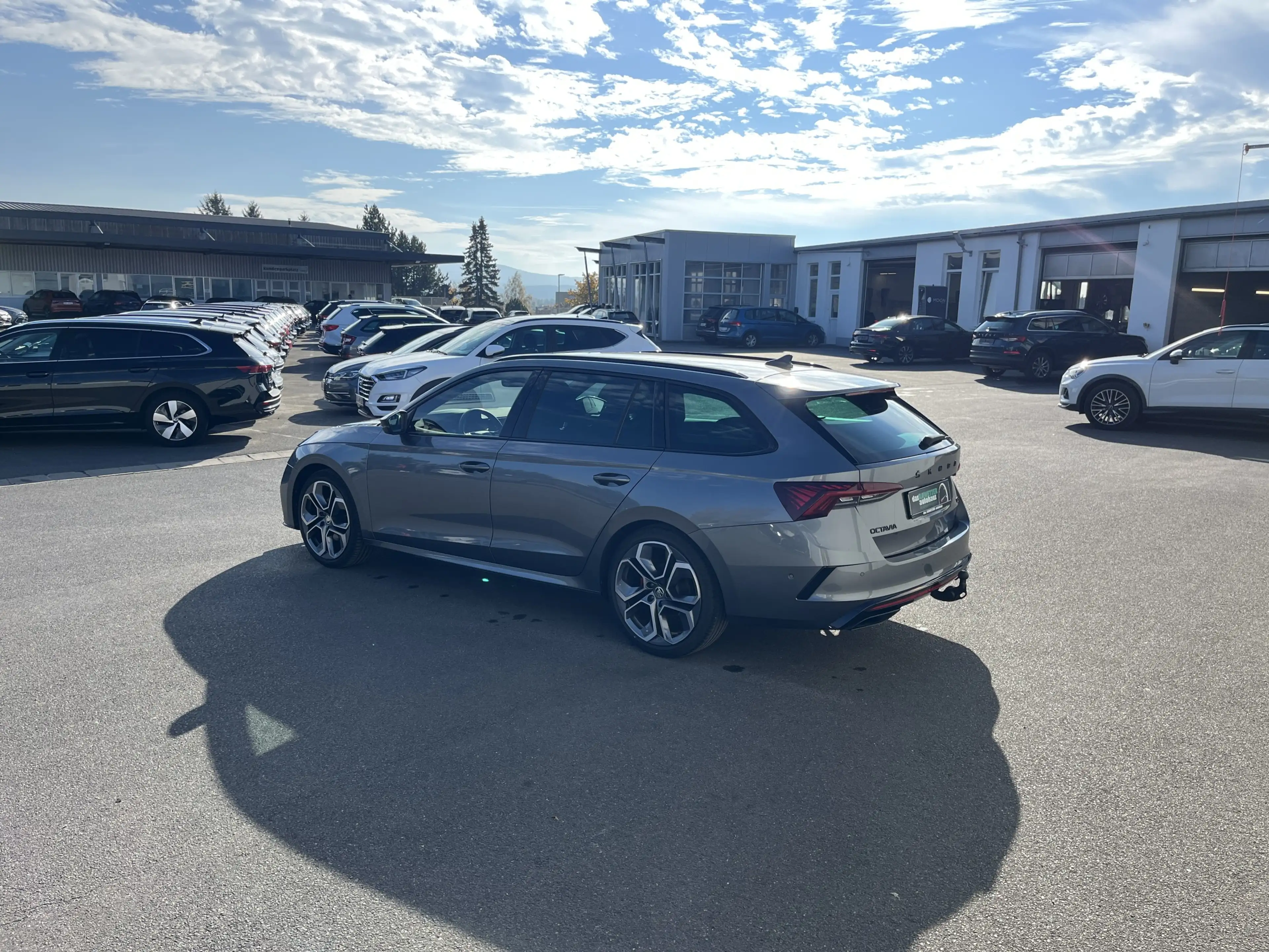 Skoda Octavia Combi 2.0 TDI DSG RS AHK HeadUp Navi ACC RFK 4xSHZ — photo 11
