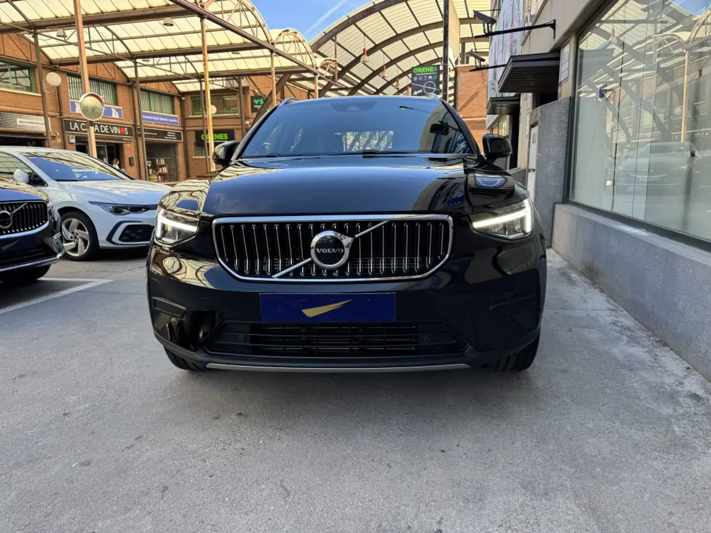 Volvo XC40 T5 Recharge Ultimate Bright Aut. Negro - 2