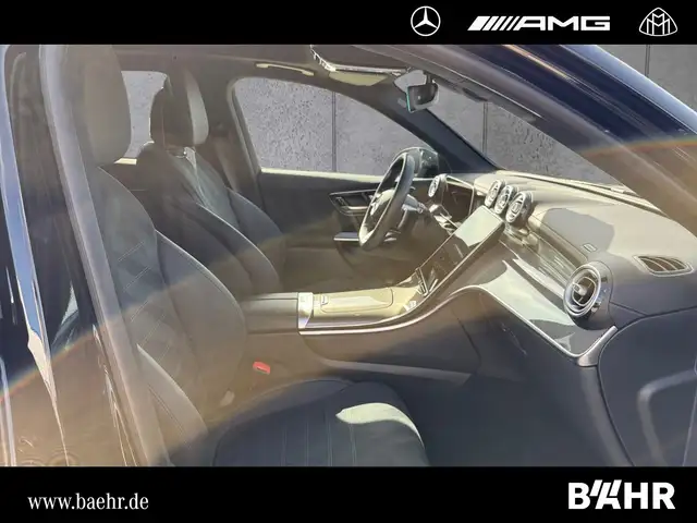 Mercedes-Benz GLC view 5