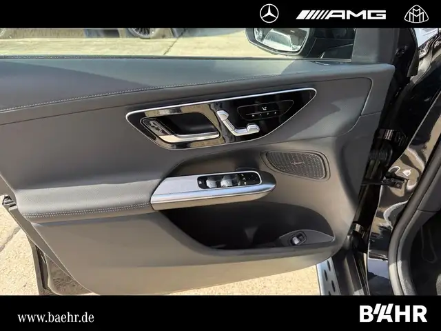 Mercedes-Benz GLC view 14
