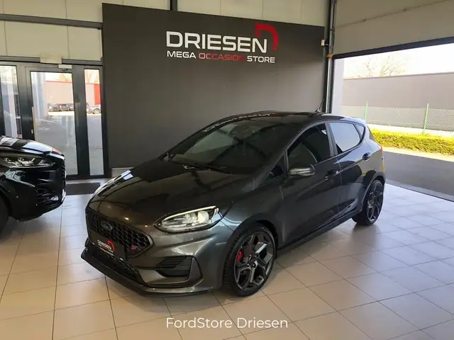 Ford Fiesta ST Ultimate 200pk bij Driesen Bree 089461610