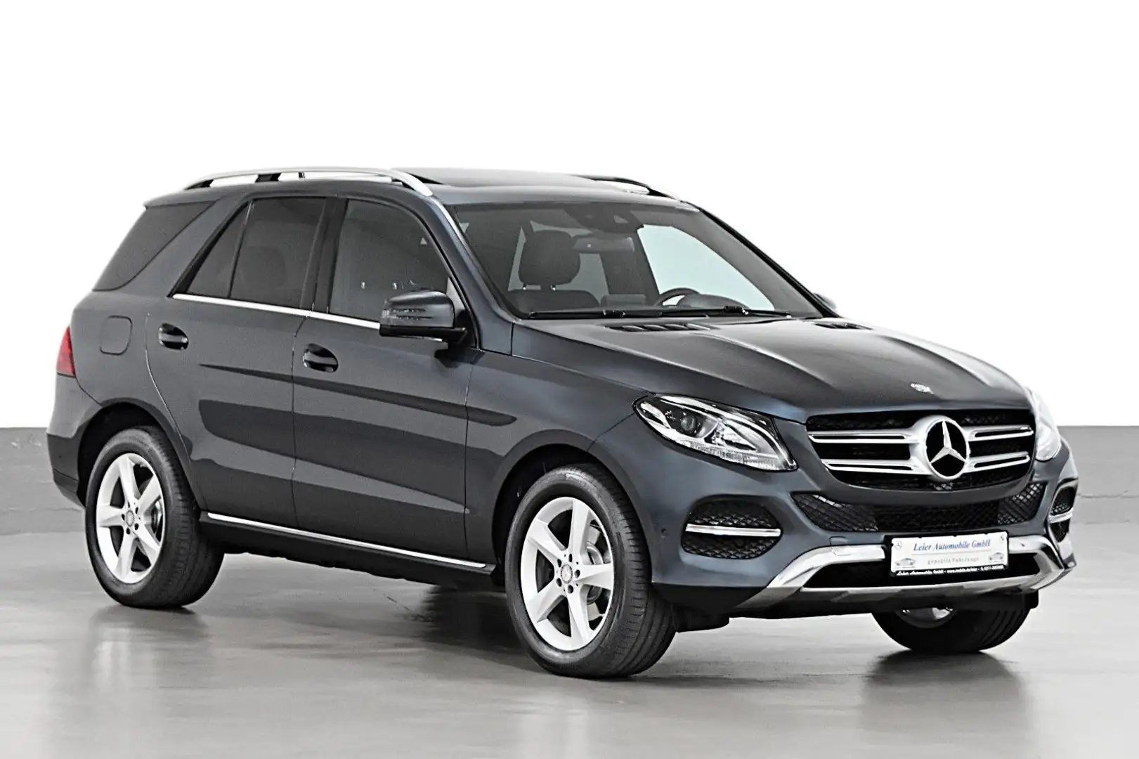 Mercedes-Benz GLE 250 D 4-MATIC 9G-TRONIC AMG-LINE*AUS 1 HAND* Gri - 1