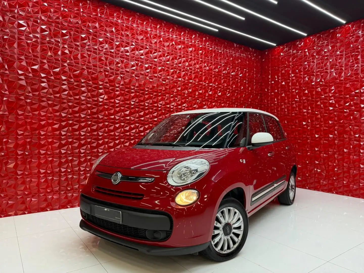 Fiat 500L 0.9 t.air t. natural power Lounge 84Cv OK NEOPATEN Noir - 1