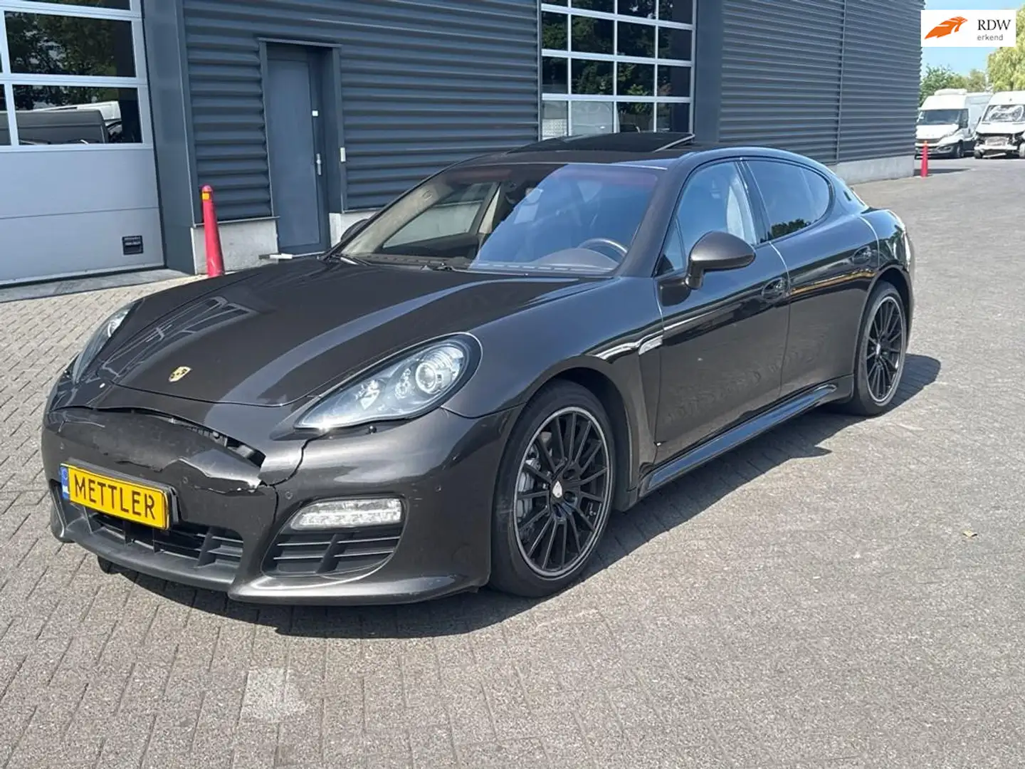 Porsche Panamera 4.8 V8 4S Sport chrono, panoramadak, camara Grijs - 1