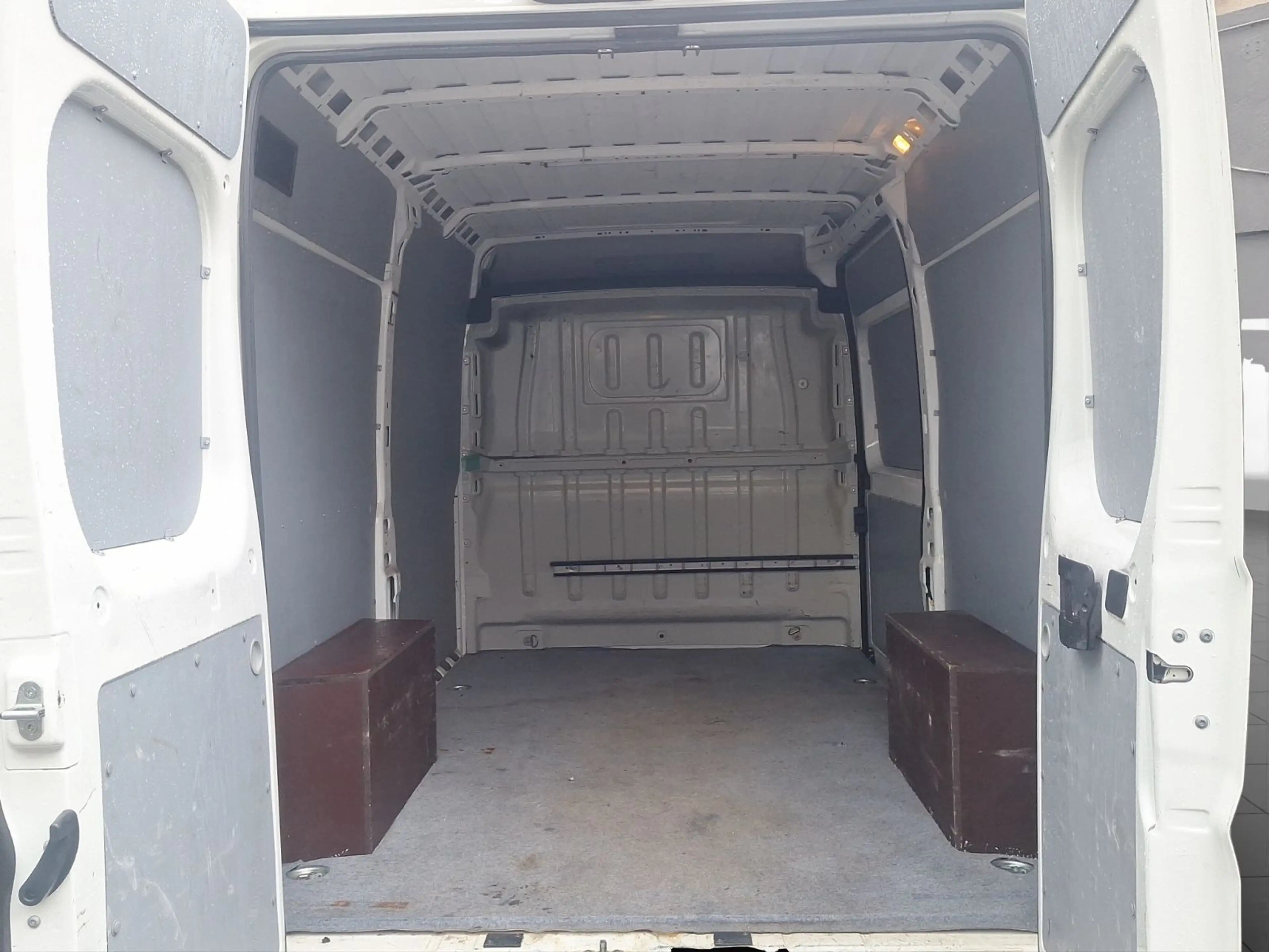 Citroen Jumper 30 L2H2 Profi BlueHDi 110 Klima — photo 14