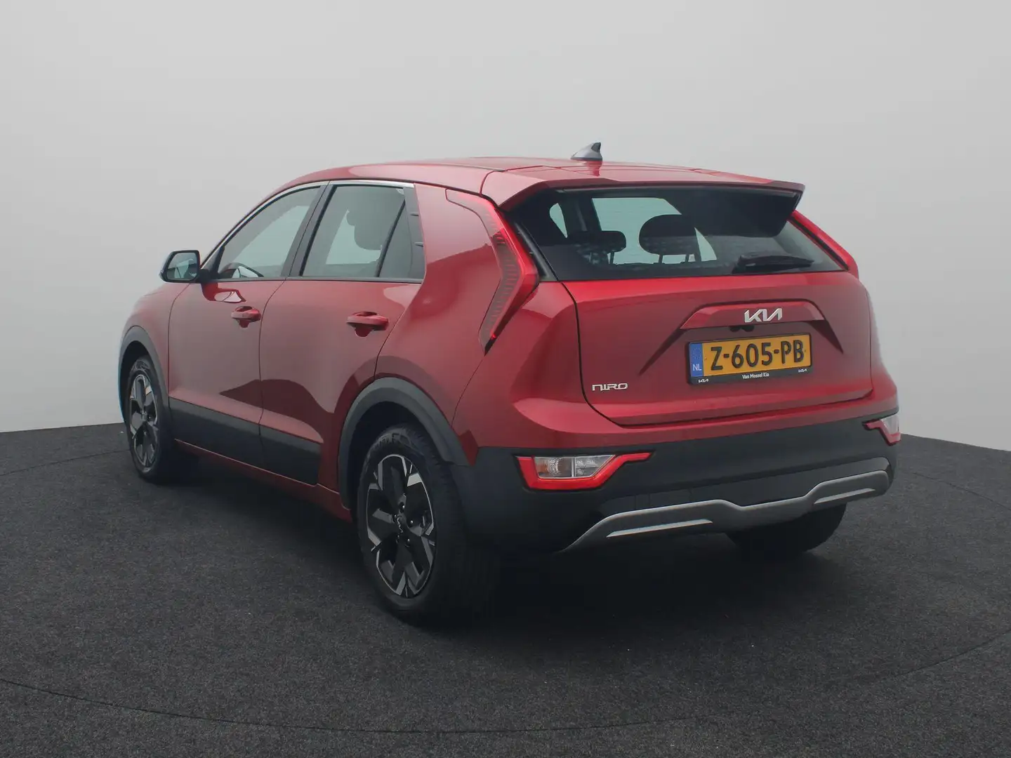 Kia e-Niro EV Light Edition 64.8 kWh | Navigatie | Climate Co Червоний - 2