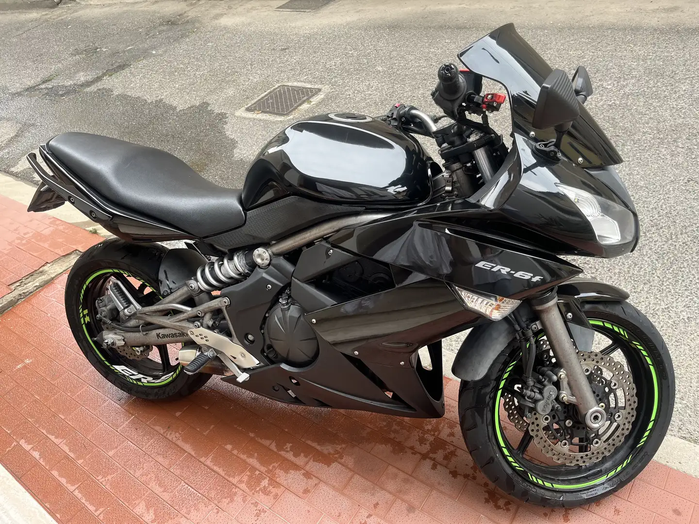 Kawasaki ER - 6 F Sport - 1