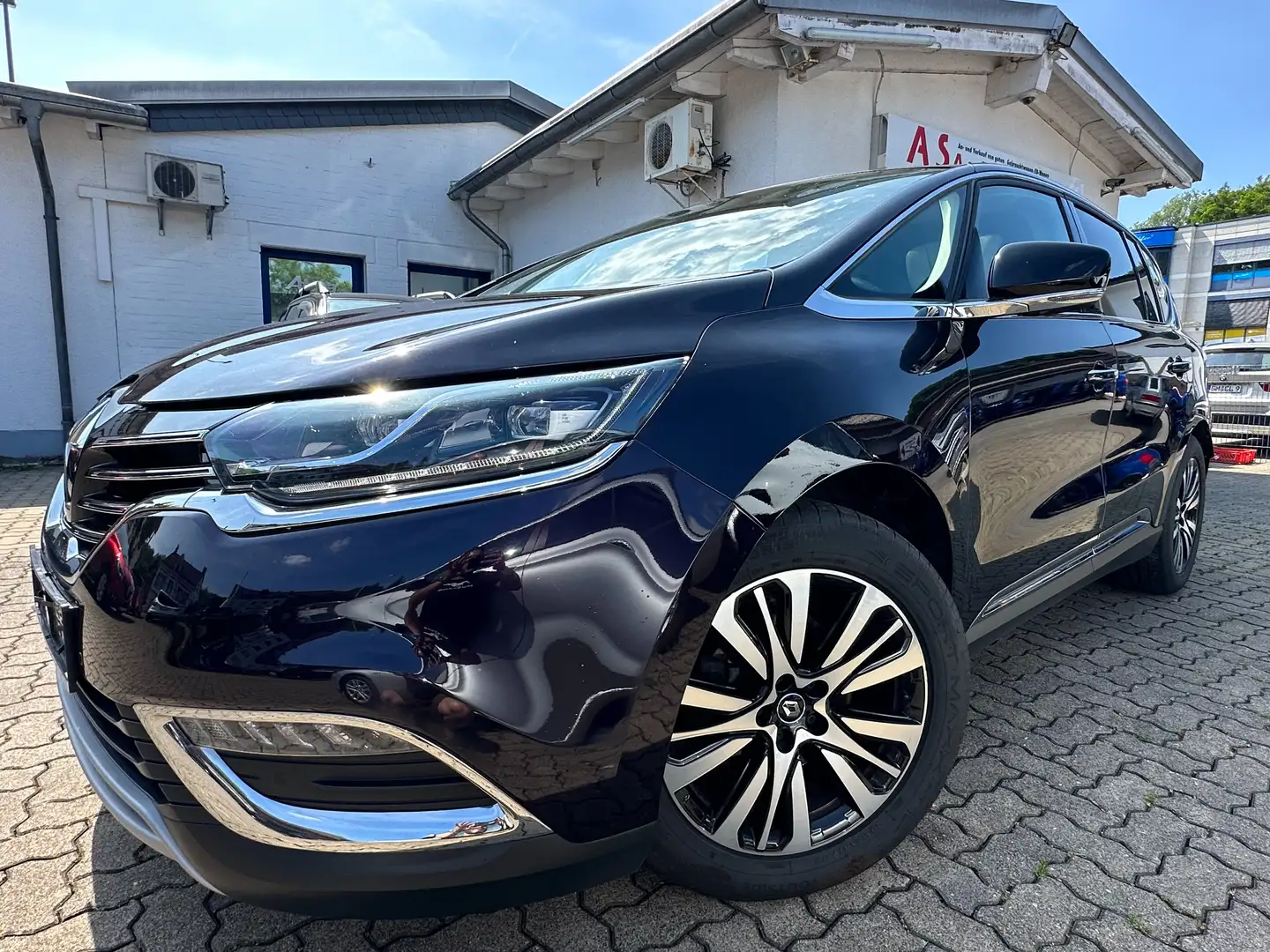 Renault Espace 1.6 dCi+VOLL+Aut.NAVI+KLIMATR+LEDER+PANORAMA+PDC Schwarz - 1