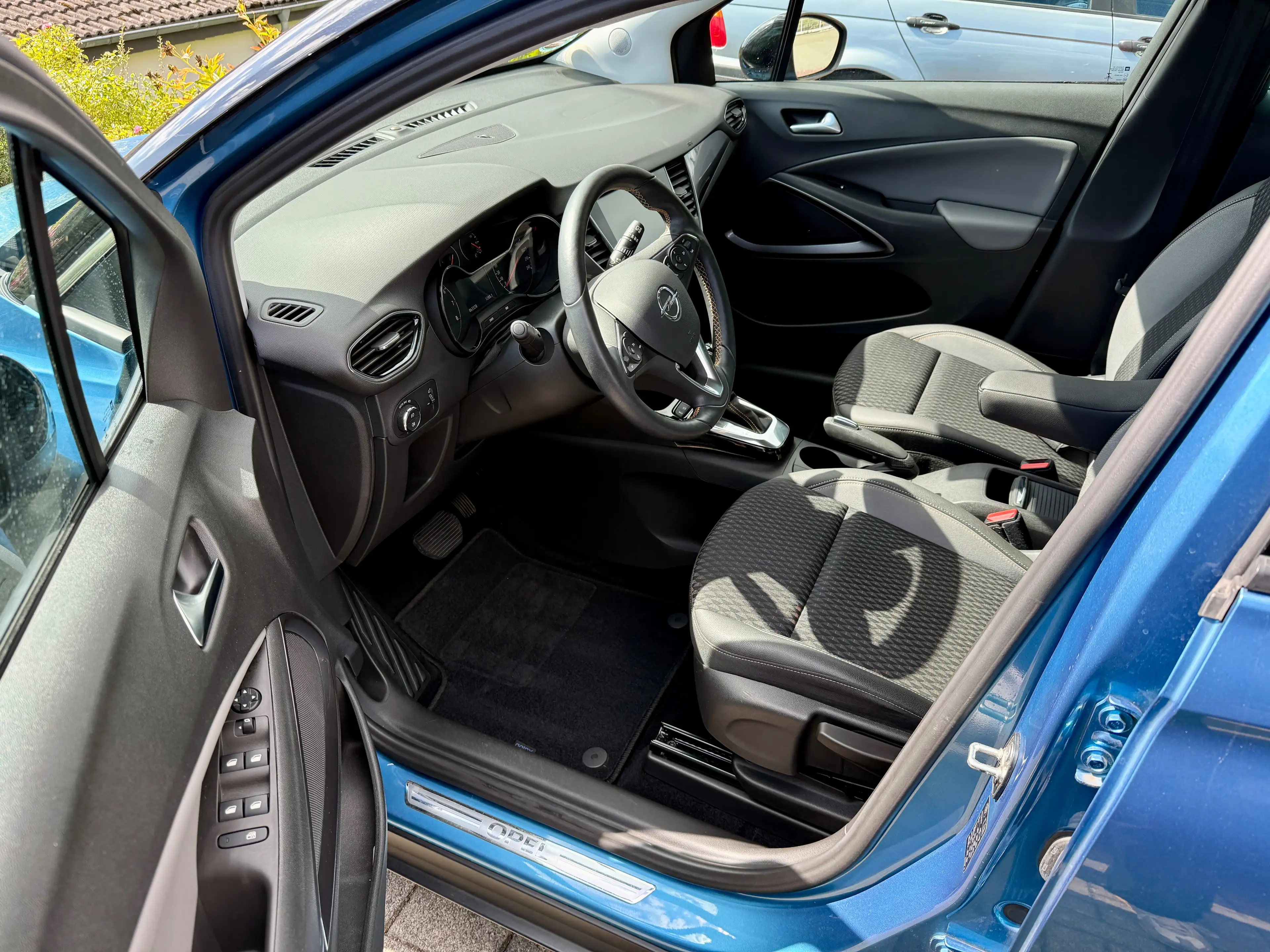 Opel Crossland X Innovation *AUTOMATIK*1.Hand*TÜV+Insp Neu*PDC*KAMERA — photo 10