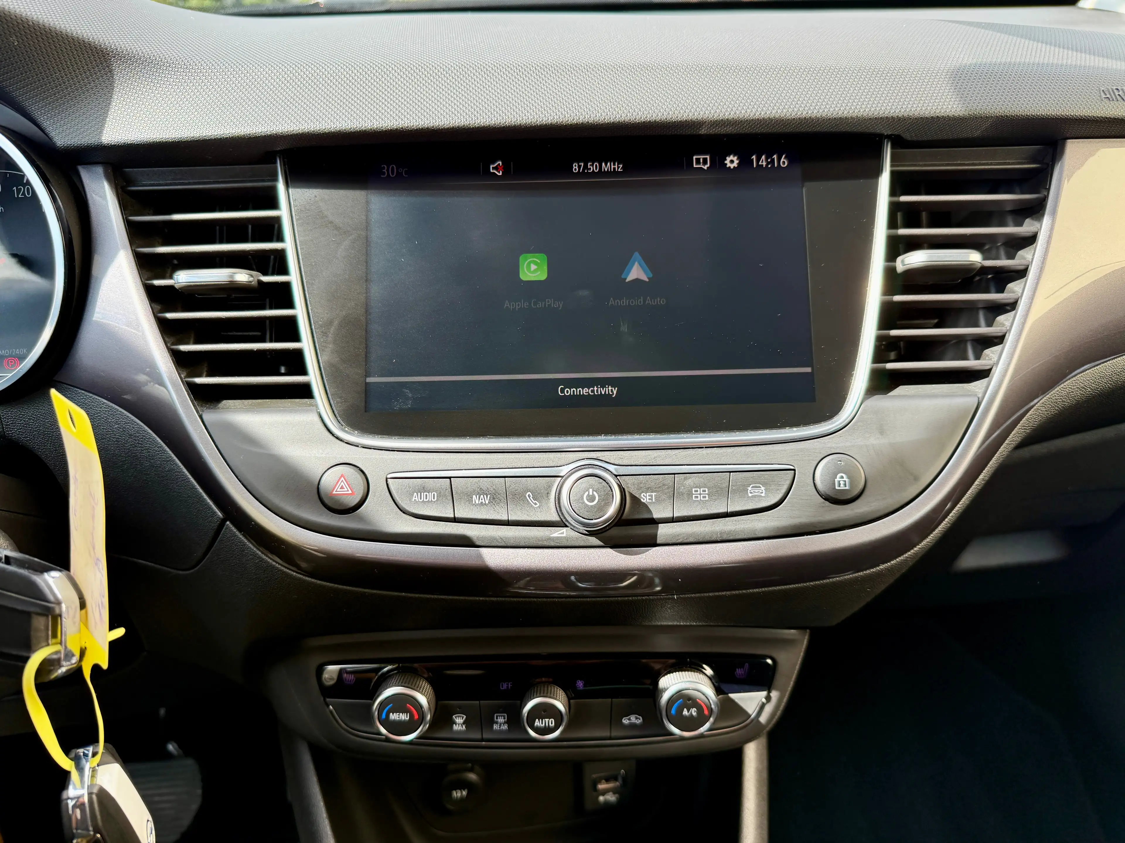 Opel Crossland X Innovation *AUTOMATIK*1.Hand*TÜV+Insp Neu*PDC*KAMERA — photo 14
