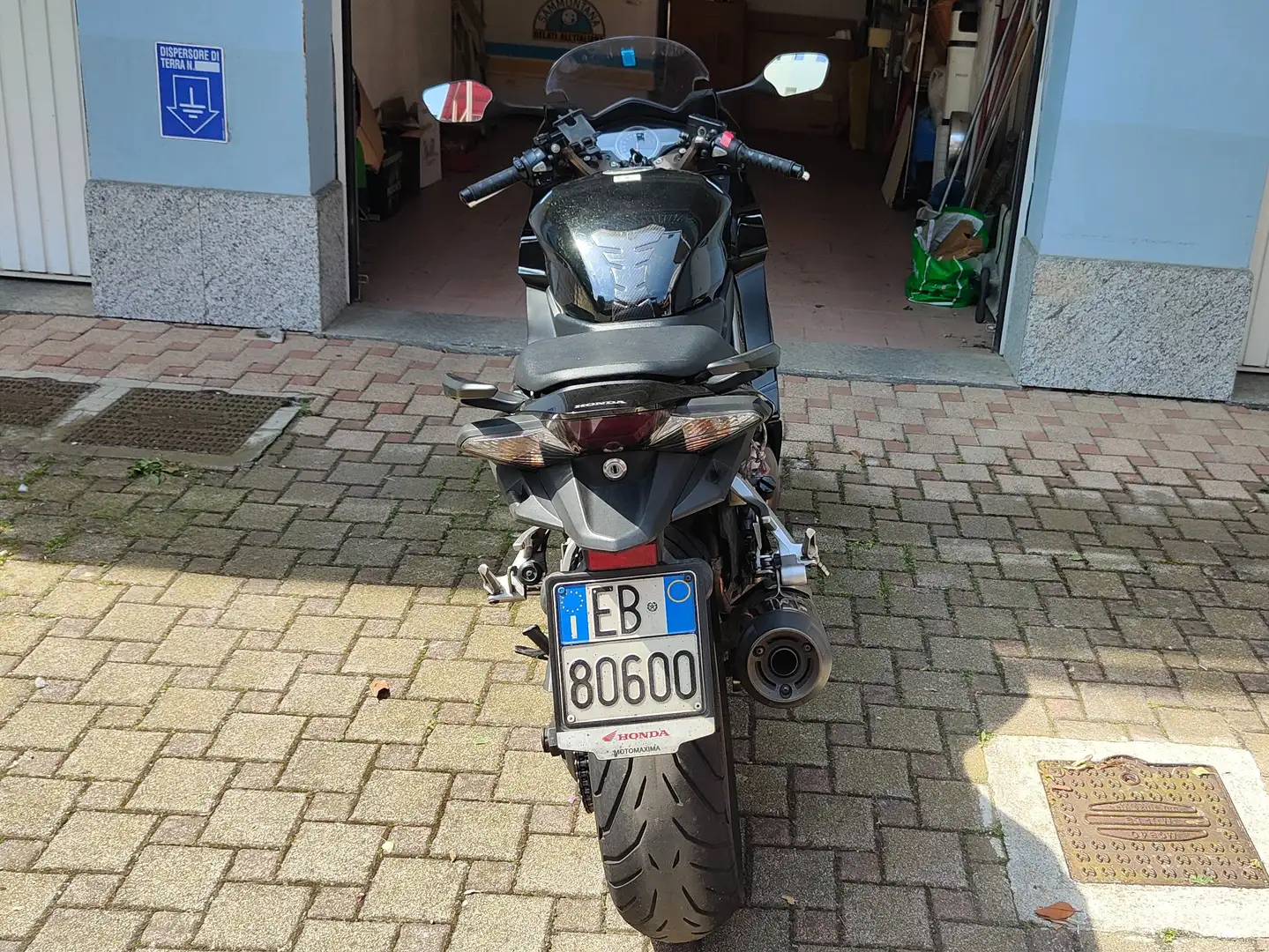 Honda VFR 800 Чорний - 2