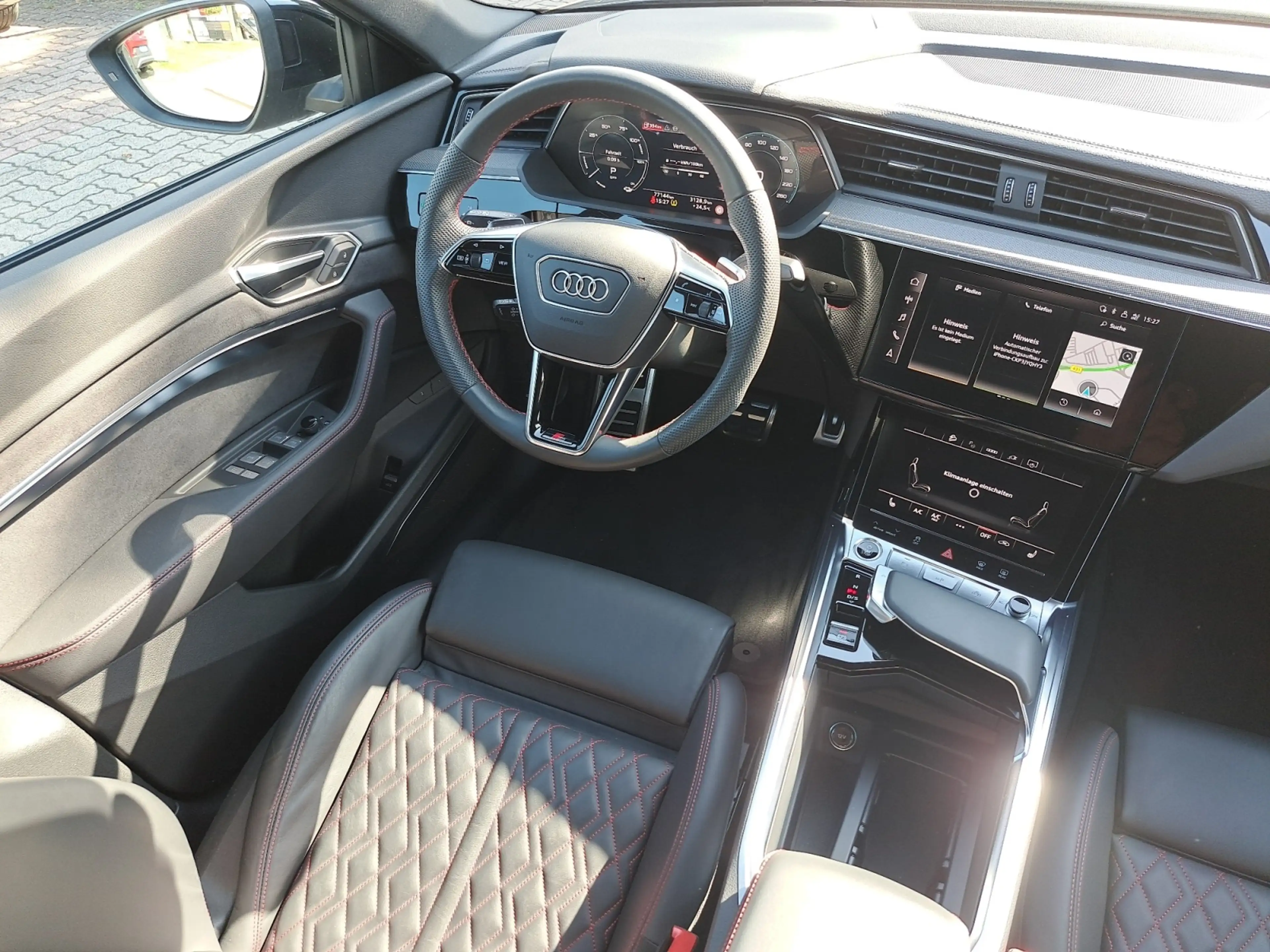 Audi Q8 e-tron Sportback 55 quattro S line MATRIX 4xKAM MEMORY 2 — photo 14