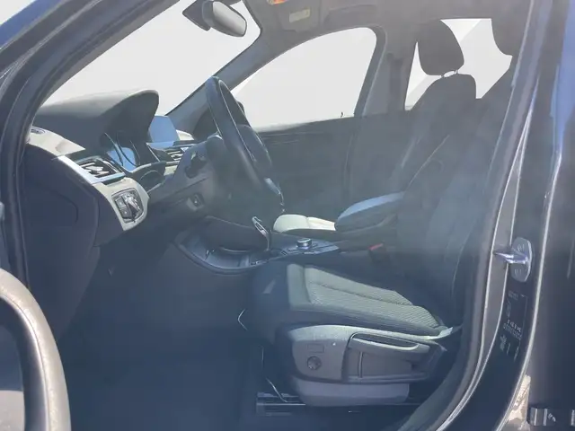 BMW X1 view 13