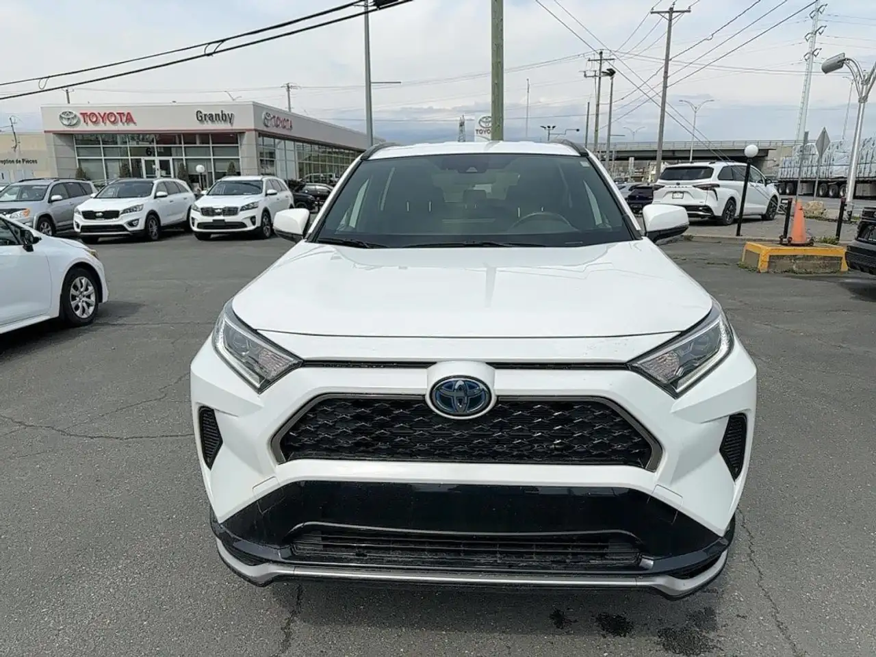 Toyota RAV 4 Prime снимка Toyota RAV 4 Prime