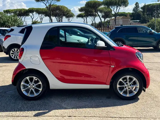 Smart Fortwo view 3