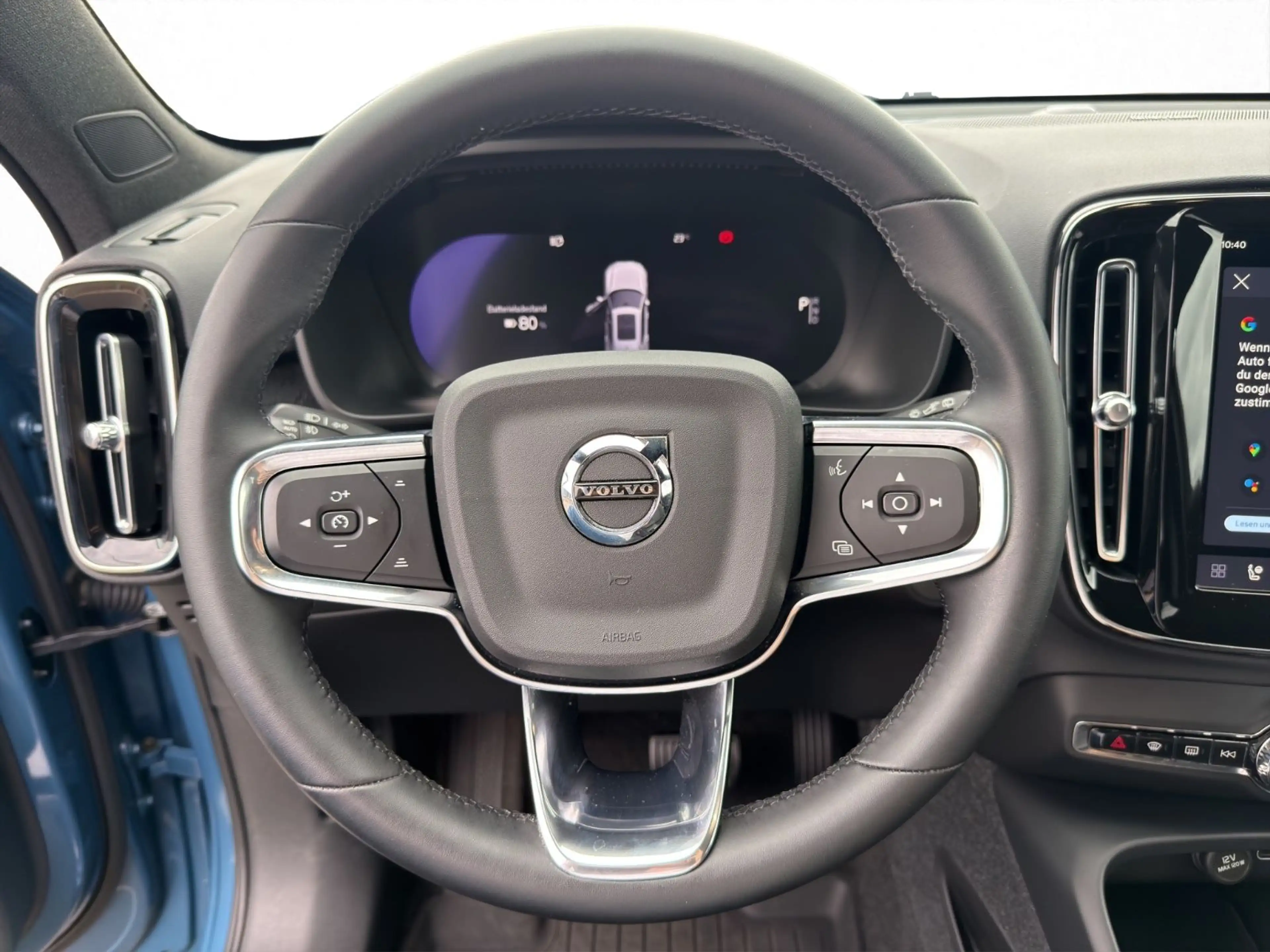Volvo XC40 Ultimate Extended Range Pure/Pano/360/Pixel — photo 10