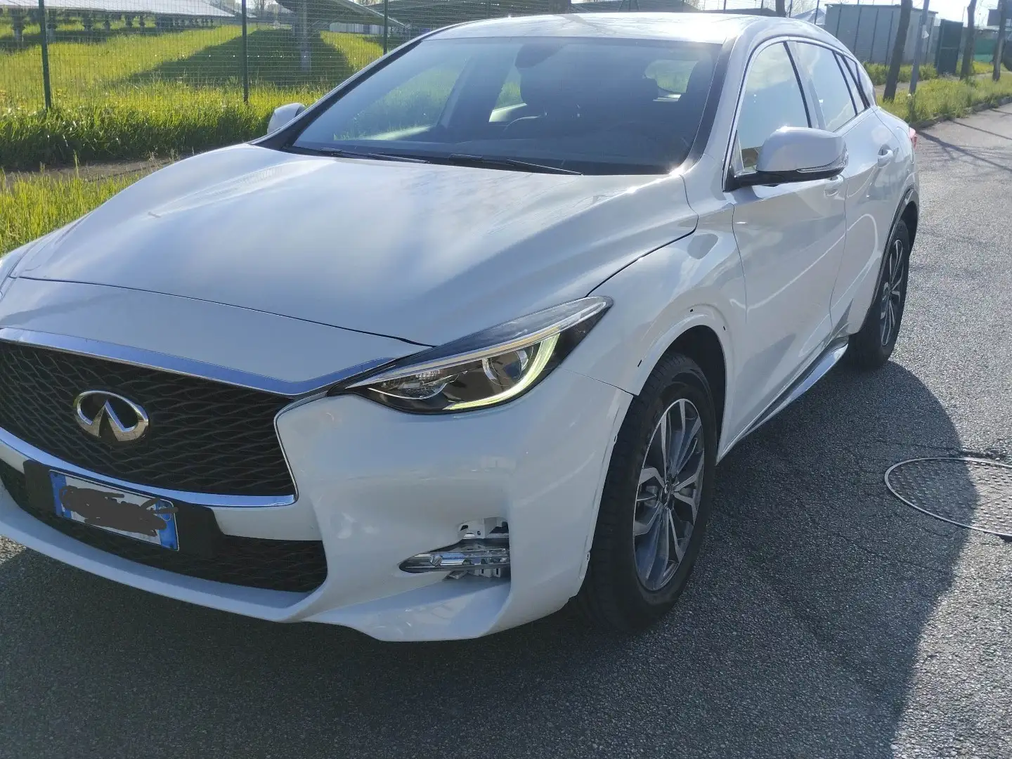 Infiniti Q30 1.5d 109cv - 2