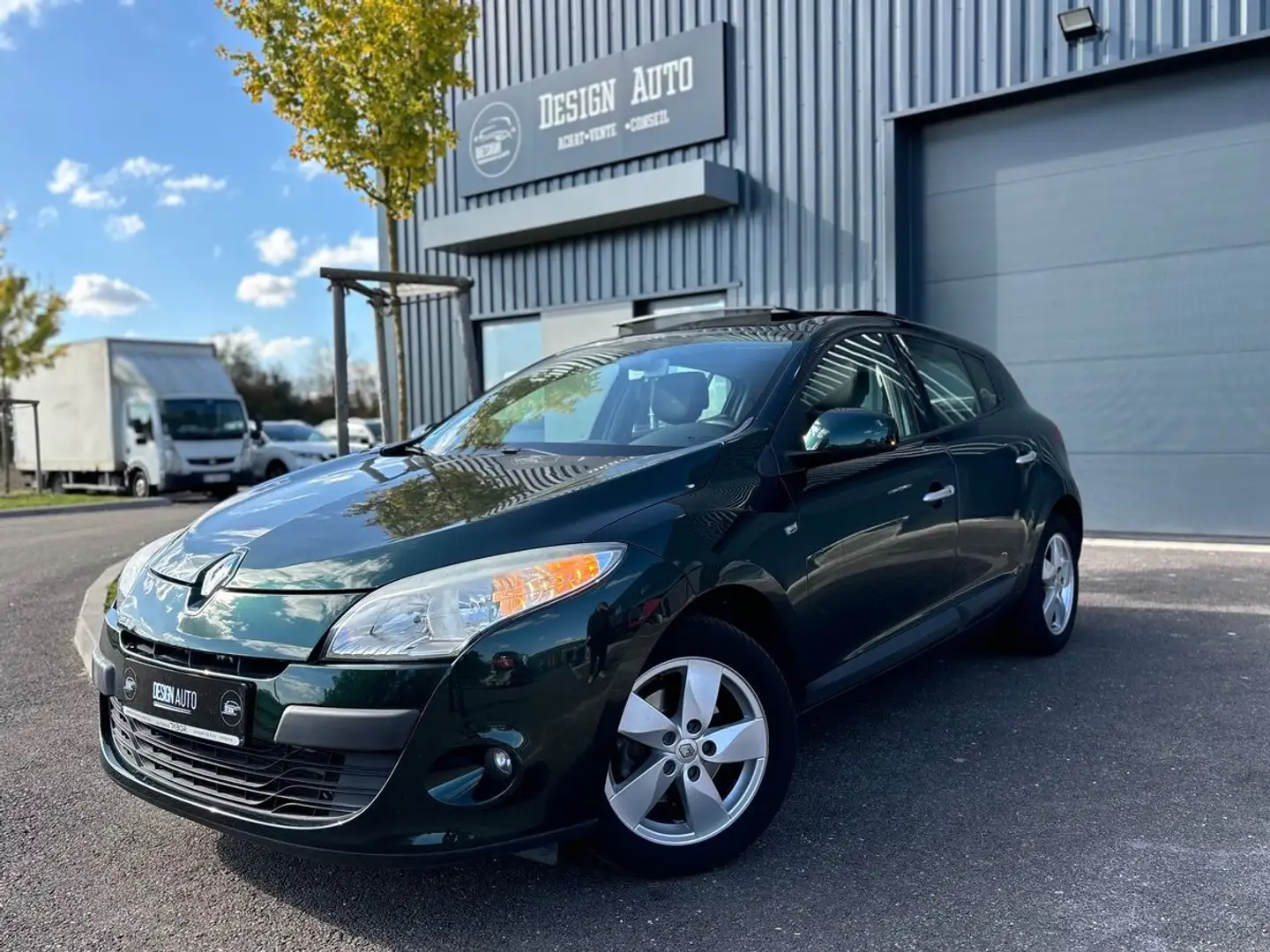 Renault Megane 2.0 140CH DYNAMIQUE - TOIT OUVRANT - GARANTIE Vert - 1