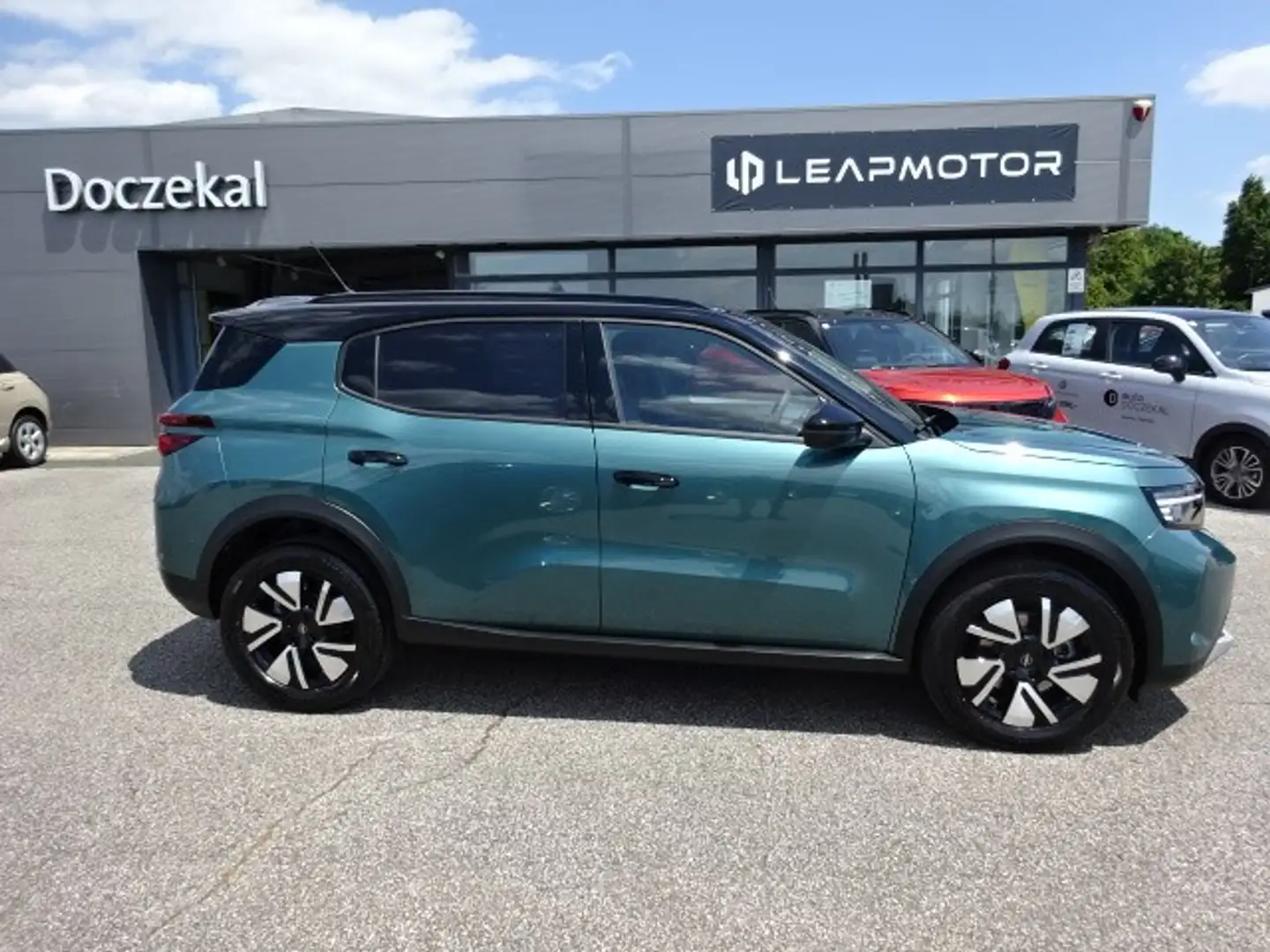 Opel Frontera 1.2 DI MHEV GS Aut. Grün - 1