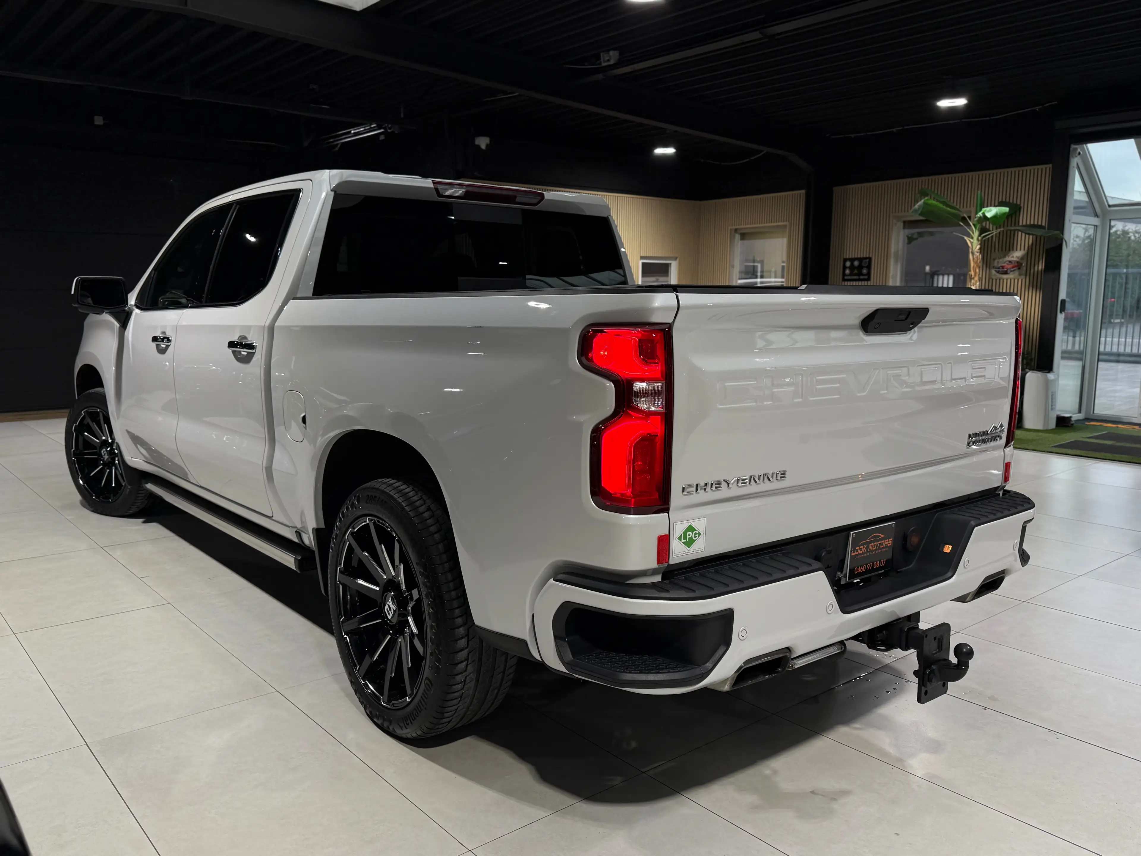 Chevrolet Silverado 6.2L V8 HIGH COUNTRY 4X4 426cv LPG full TVAC — photo 6