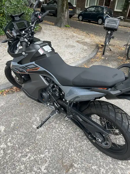 KTM 890 Adventure - foto 5