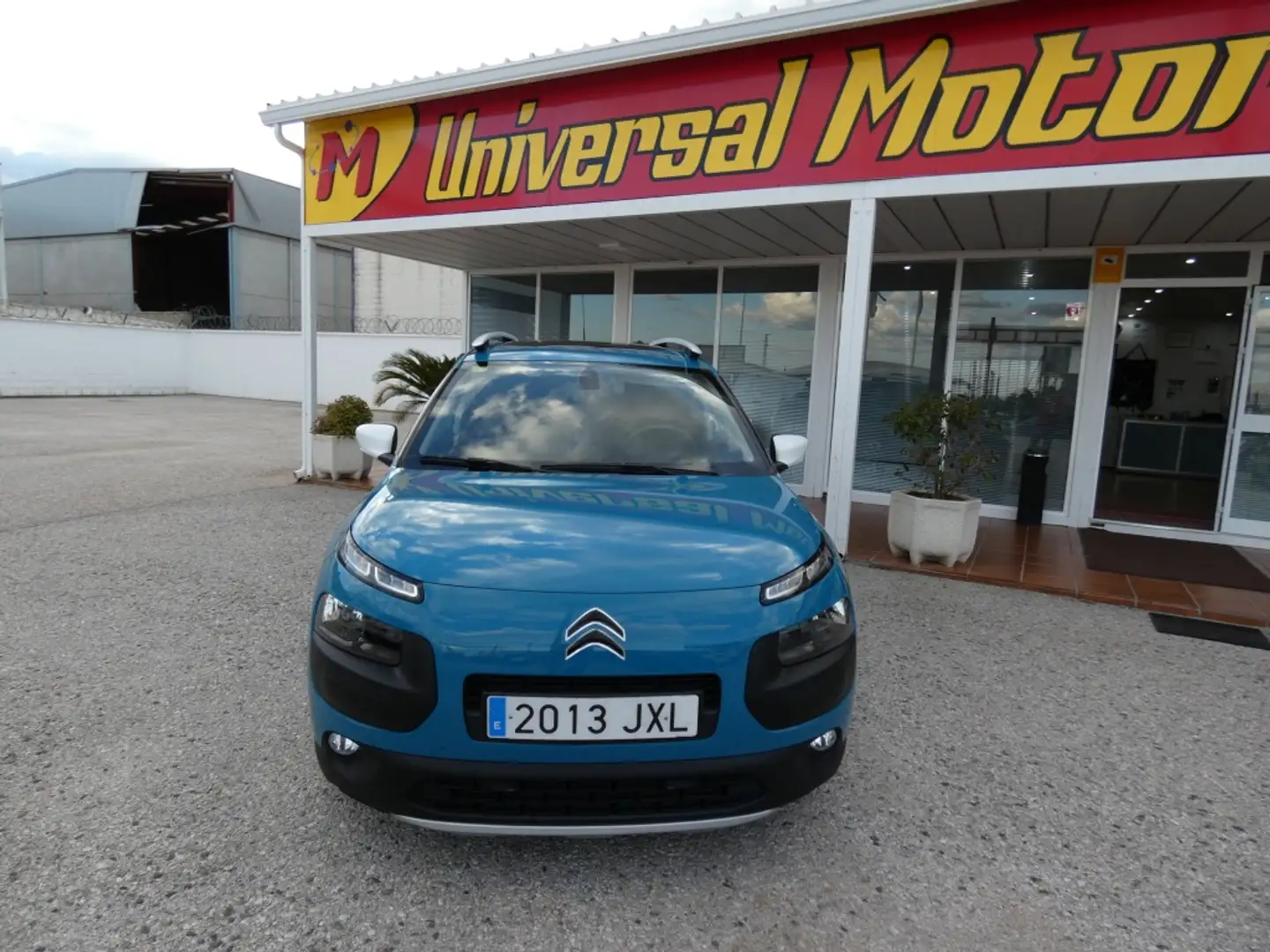 Citroen C4 Cactus 1.2 PureTech S&S Rip Curl 110 Azul - 2