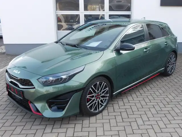 Kia cee'd / Ceed GT