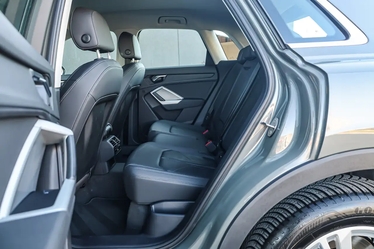 Audi Q3 PHEV 45 TFSIe Attraction S tron.(180 kW), миниатюра 18