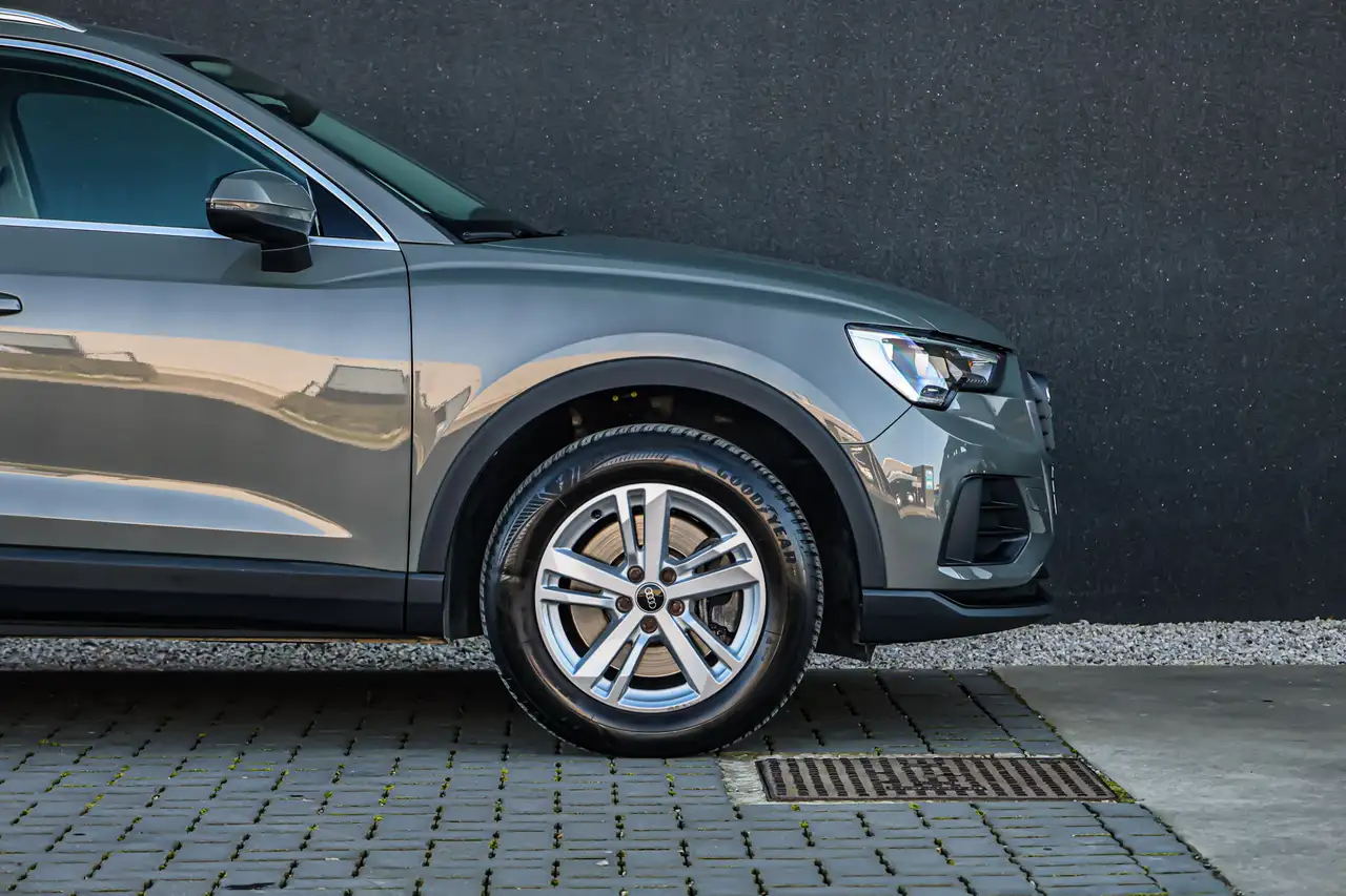 Audi Q3 PHEV 45 TFSIe Attraction S tron.(180 kW), миниатюра 4