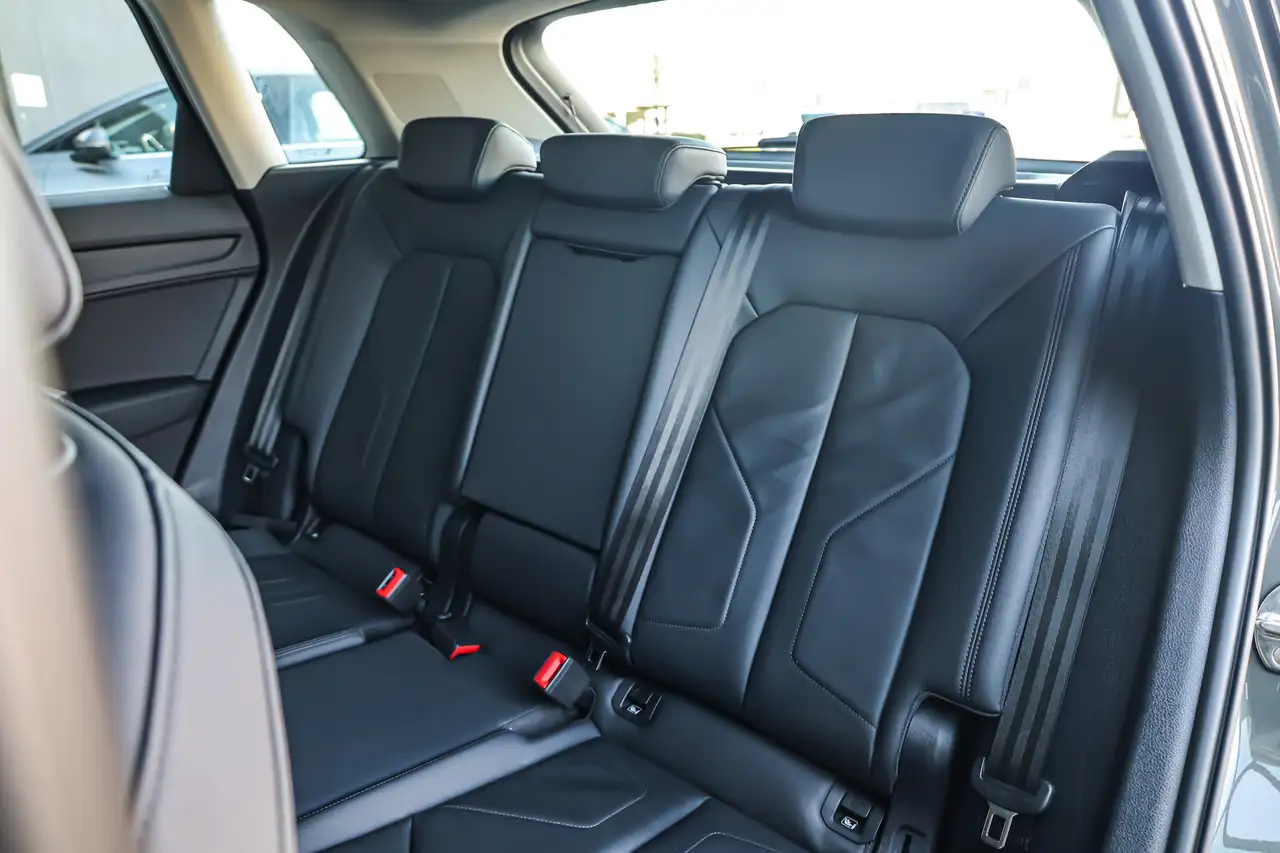 Audi Q3 PHEV 45 TFSIe Attraction S tron.(180 kW), миниатюра 17