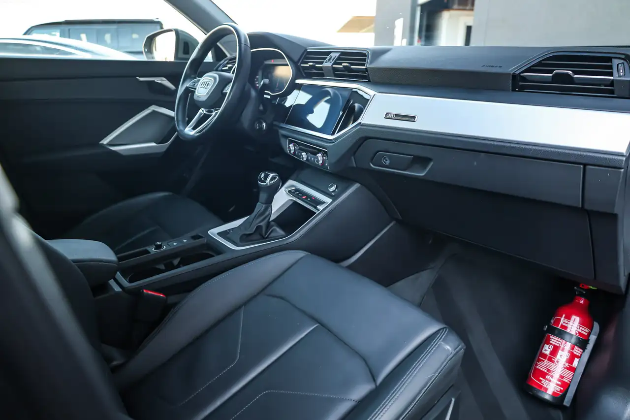 Audi Q3 PHEV 45 TFSIe Attraction S tron.(180 kW), миниатюра 25