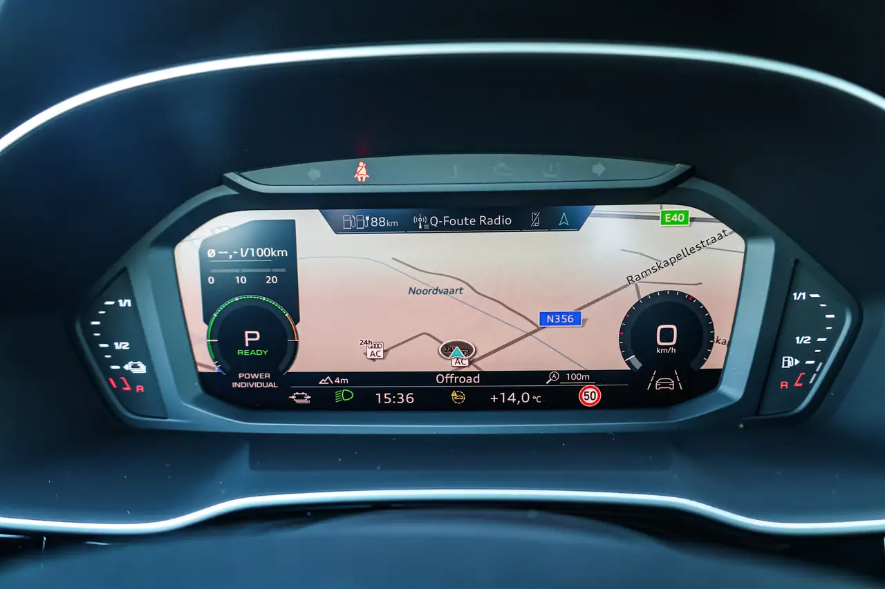 Audi Q3 PHEV 45 TFSIe Attraction S tron.(180 kW), миниатюра 28