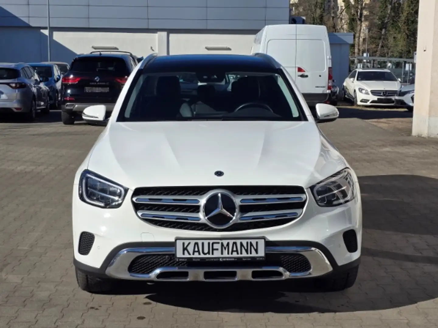 Mercedes-Benz GLC 220 d 4Matic 1.Hand/Panodach/Leder/LED El. Heckklappe Weiß - 2