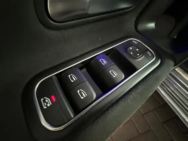 Mercedes-Benz A-Class view 13