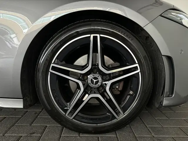 Mercedes-Benz A-Class view 28