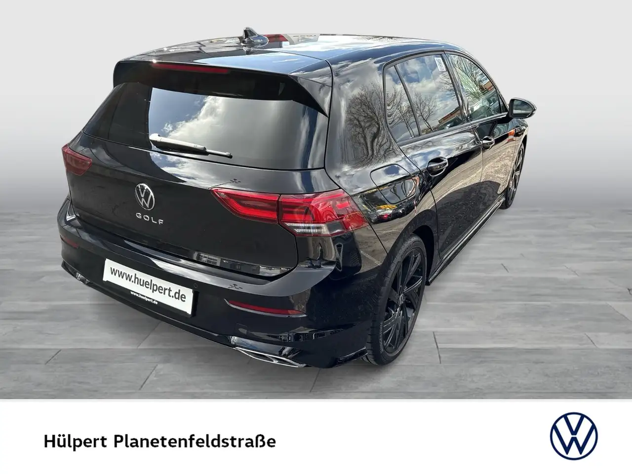 Volkswagen Golf VIII 2.0 R-LINE HARMAN KARDON CAM ACC LM18 5