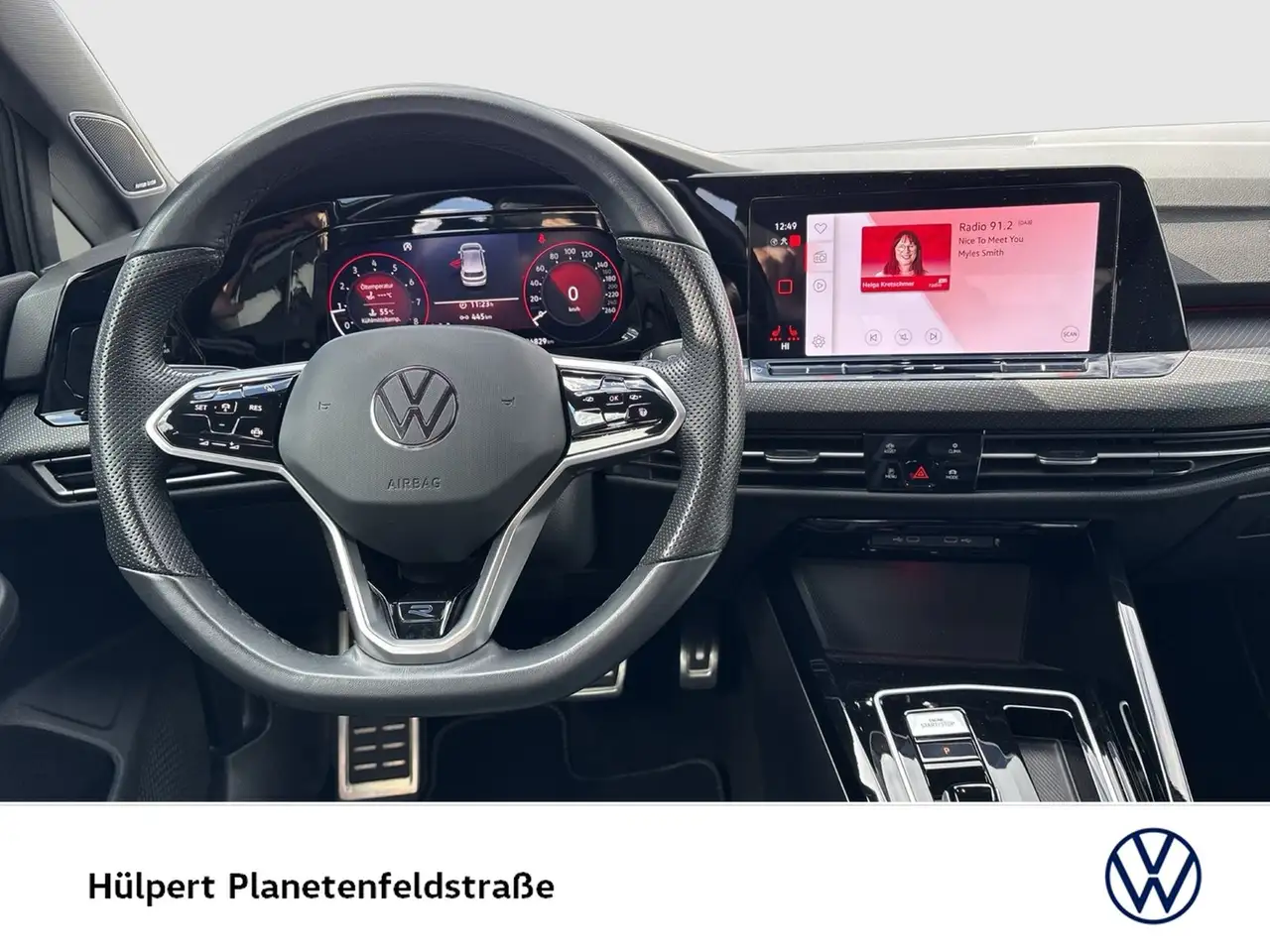 Volkswagen Golf VIII 2.0 R-LINE HARMAN KARDON CAM ACC LM18 8