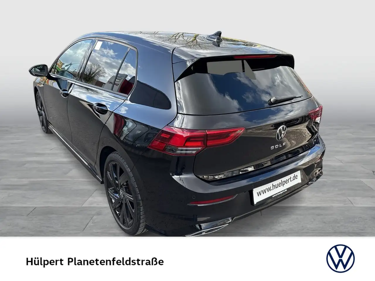 Volkswagen Golf VIII 2.0 R-LINE HARMAN KARDON CAM ACC LM18 3